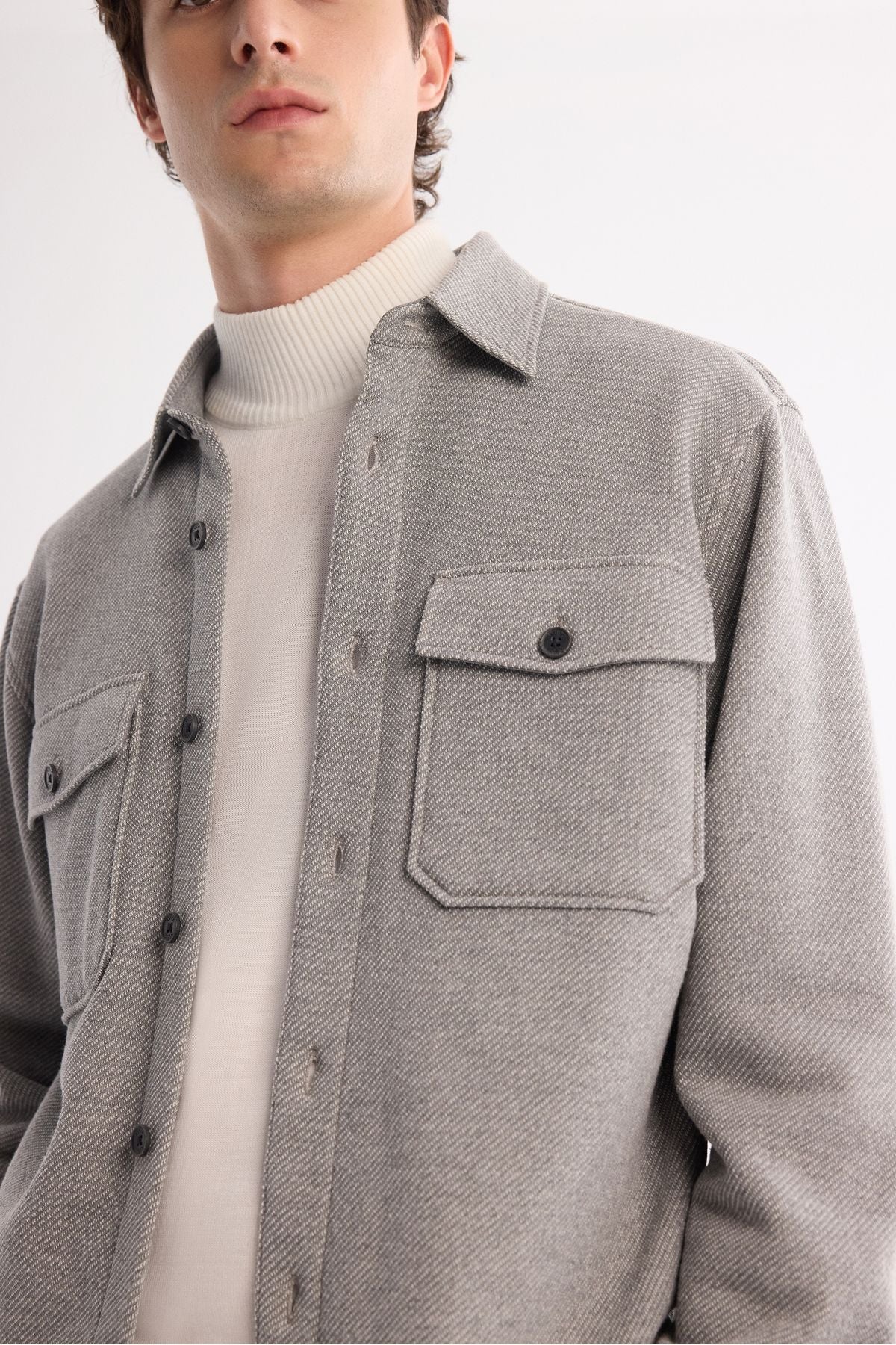 Men's gray classic collar cotton knitted shirt jacket A42y2176