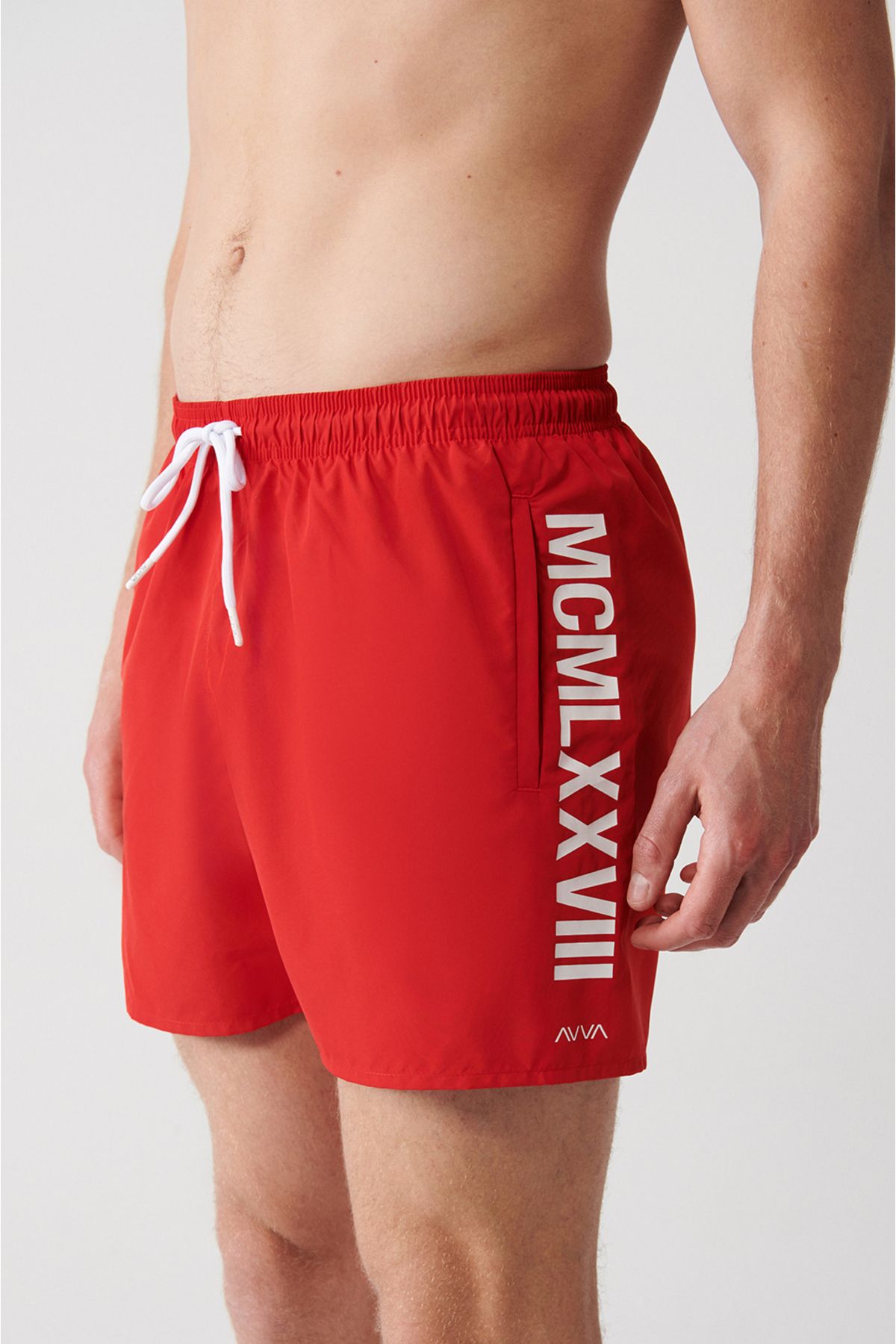 Men's Red Fast Drying Printed Standard Size Mayo Sea Short E003802