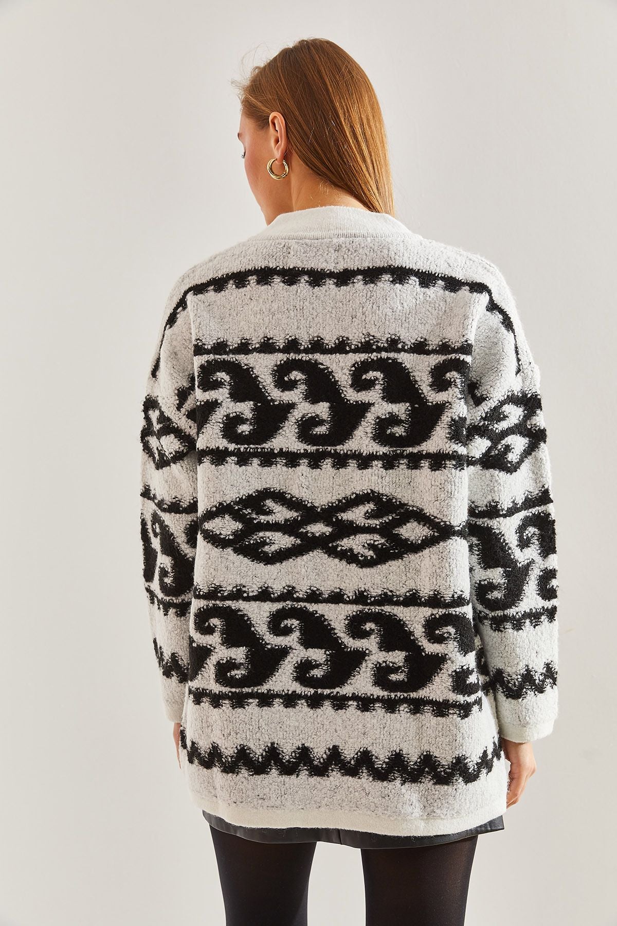 Woman patterned knitwear cardigan