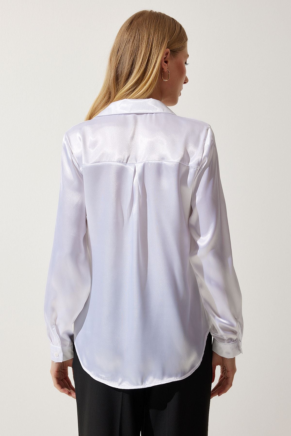 WOMEN WHITE LIGHTED SATIN SOLUTION SHIRT DD00990