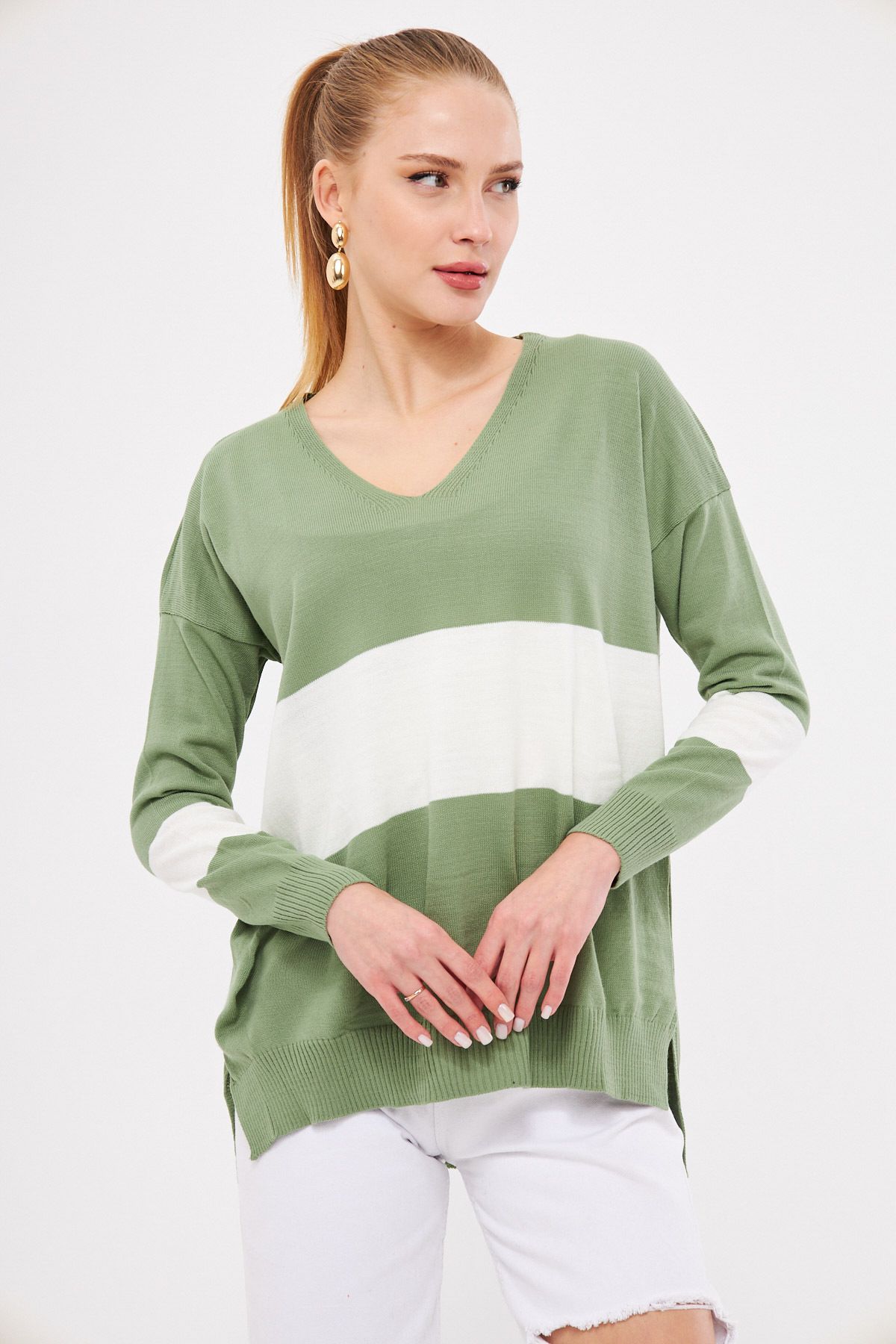 Women's Cagla Green V-Neck Two Color front Short Back Long Knitwear Sweater Arm-25k012014