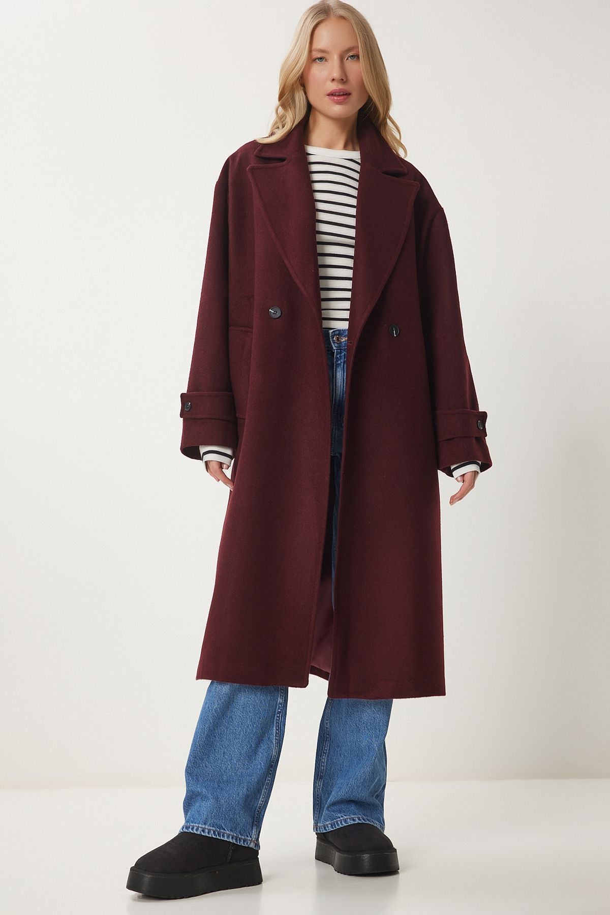 Female Bordeaux Cruishe collar Stamp Coat DP00232