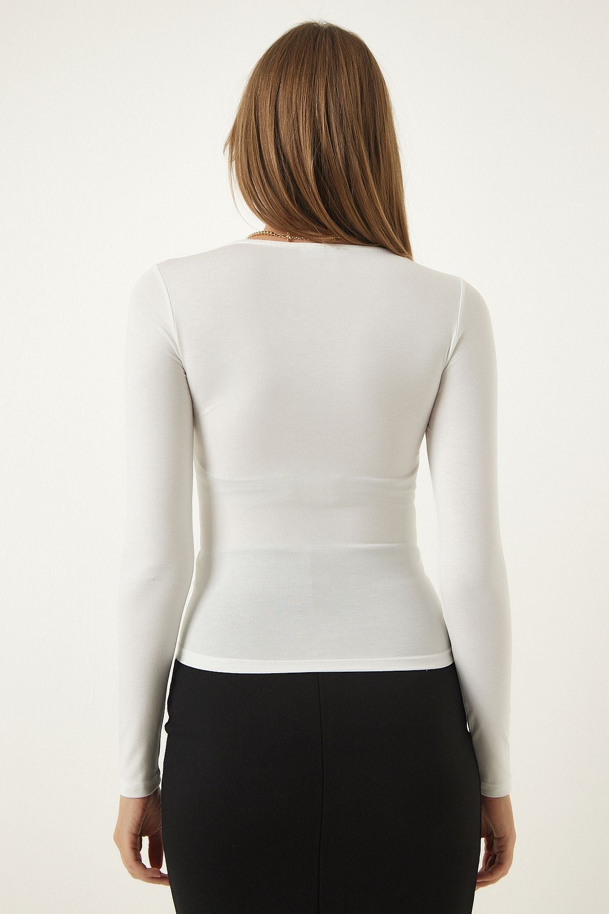 Woman White Cut Out Detailed Wick Knitting Blouse SF00005