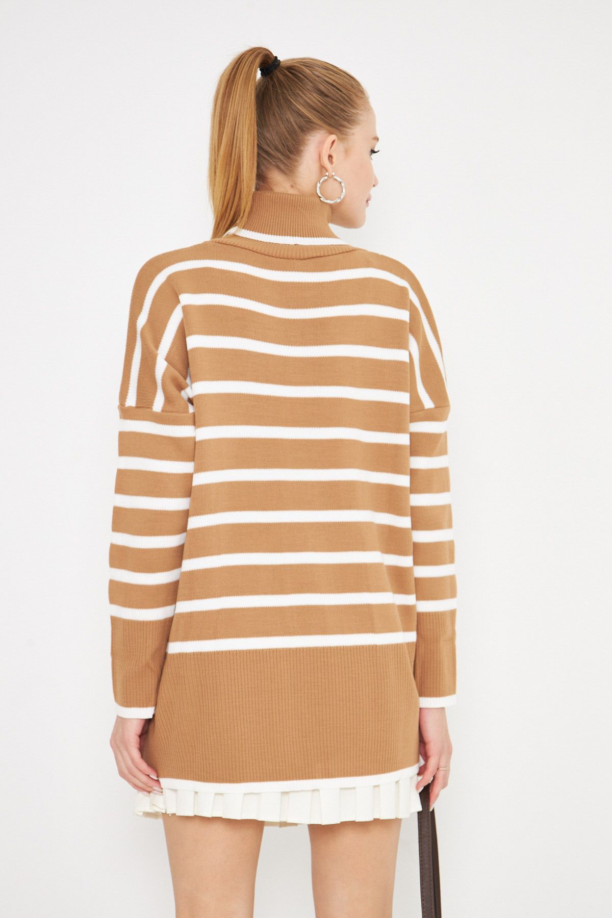 Female mink fisherman striped knitwear sweater ARM-24K012007