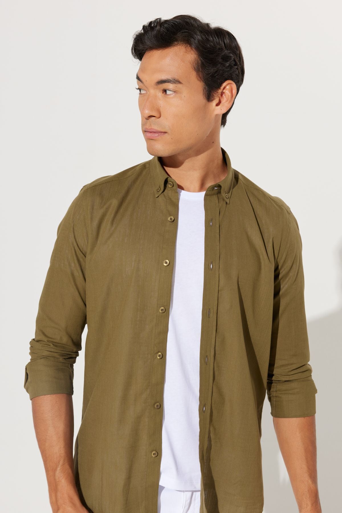 Male K.Haki 100 %Cotton Breathing Fabric Flamle Oxford Slim Fit button with Fit button collar shirt