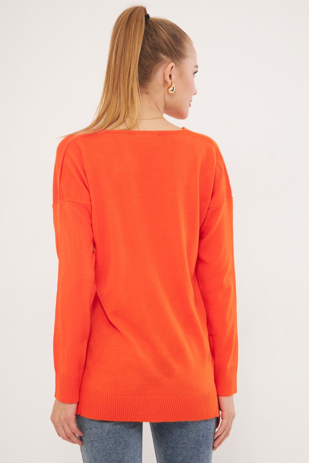 Women's Orange V-Neck front short back long knitwear sweater ARM-22Y012013