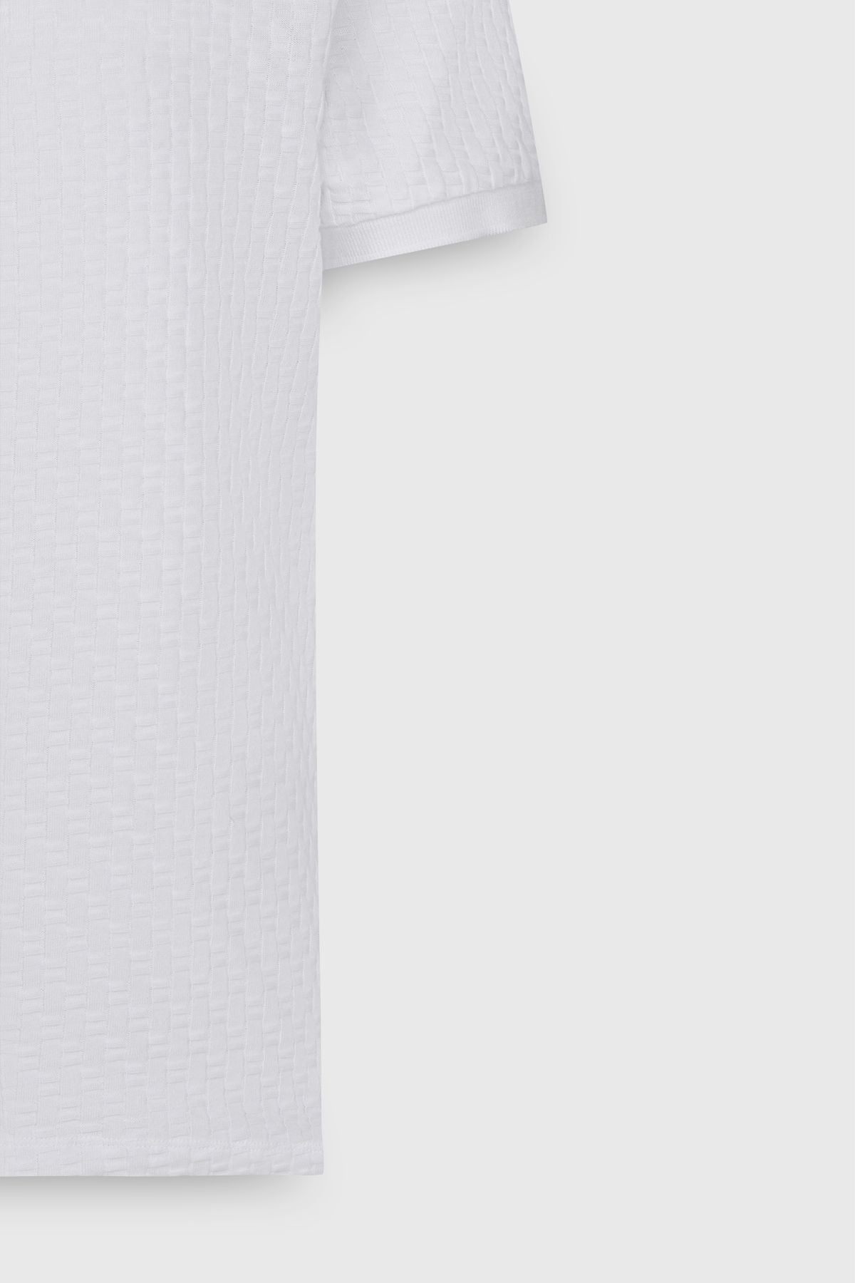 Men's white slim fit narrow cut Polo Yaka Jacquard T -shirt