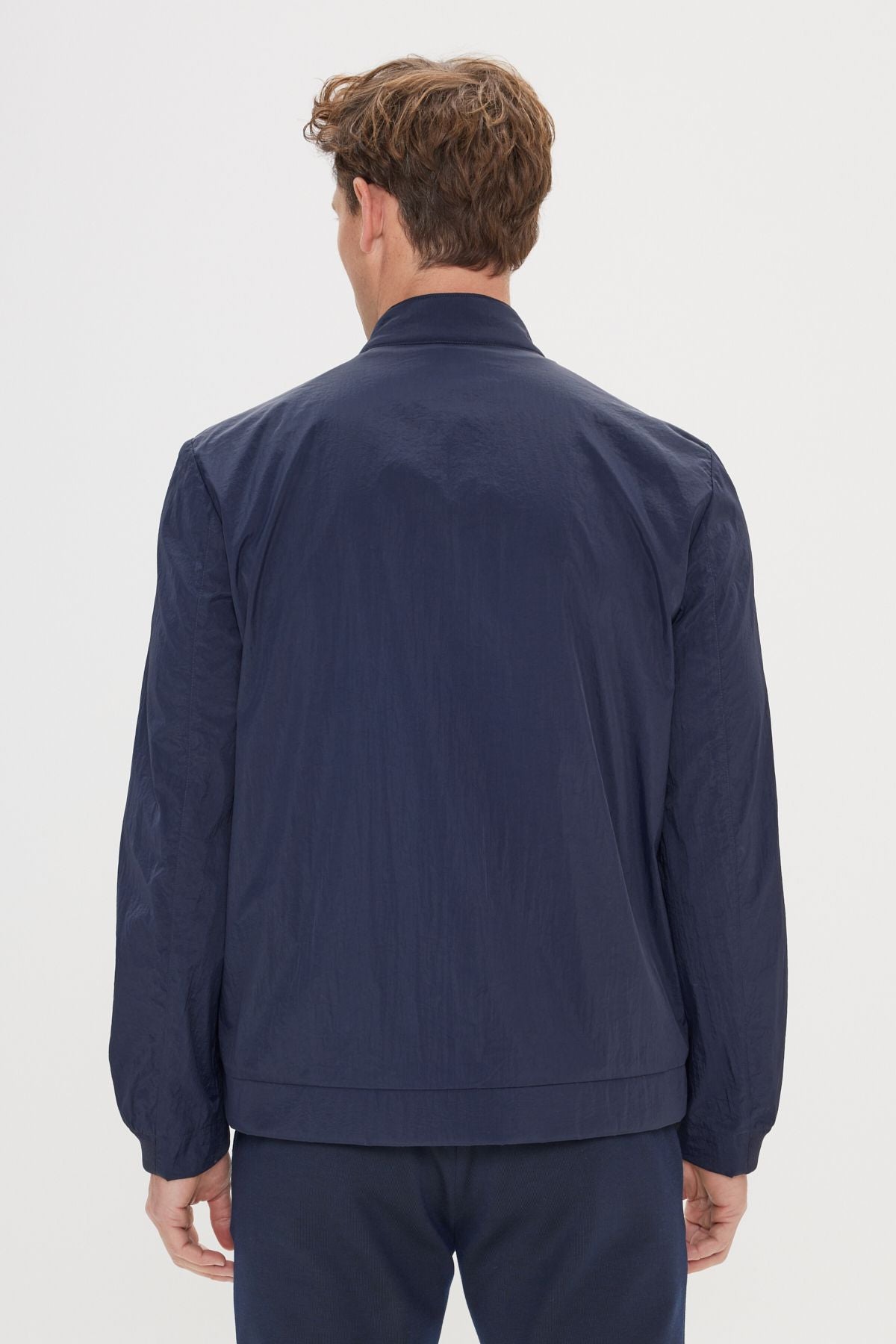 Men's navy blue windproof standard fit normal cut hidden hooded side pocket fine coat