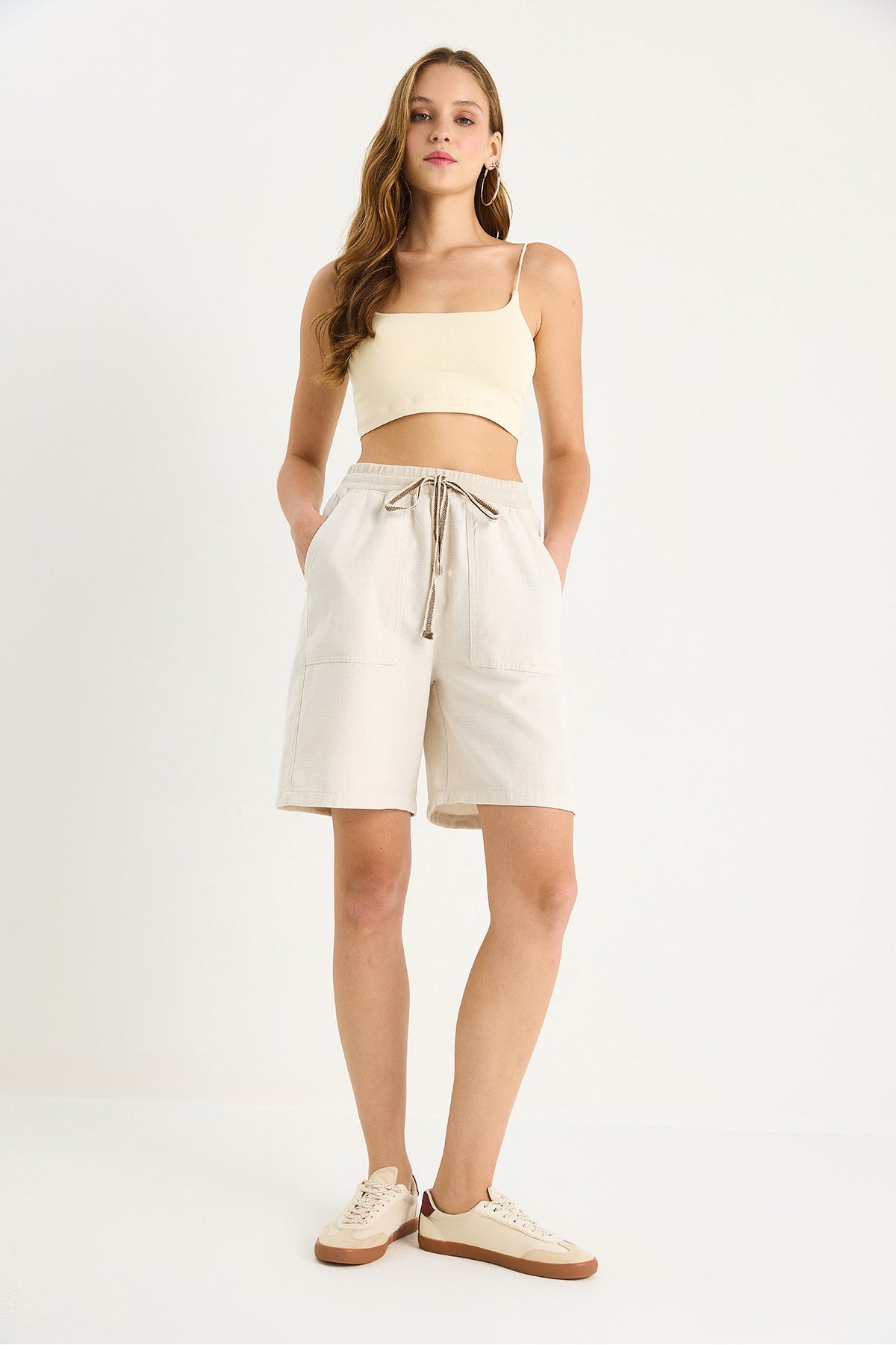Women's Big Pocket Detailed Tied Linen Shorts YP5384 60283207