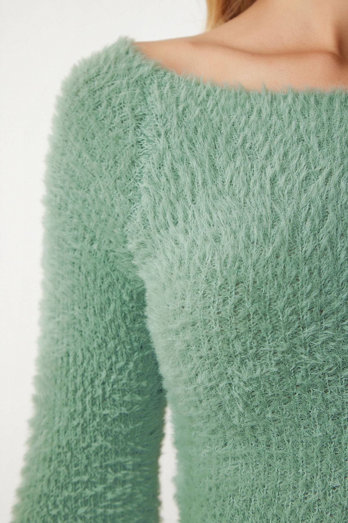 Women's Cagla Green Kayık collar beard knitwear sweater NF00070