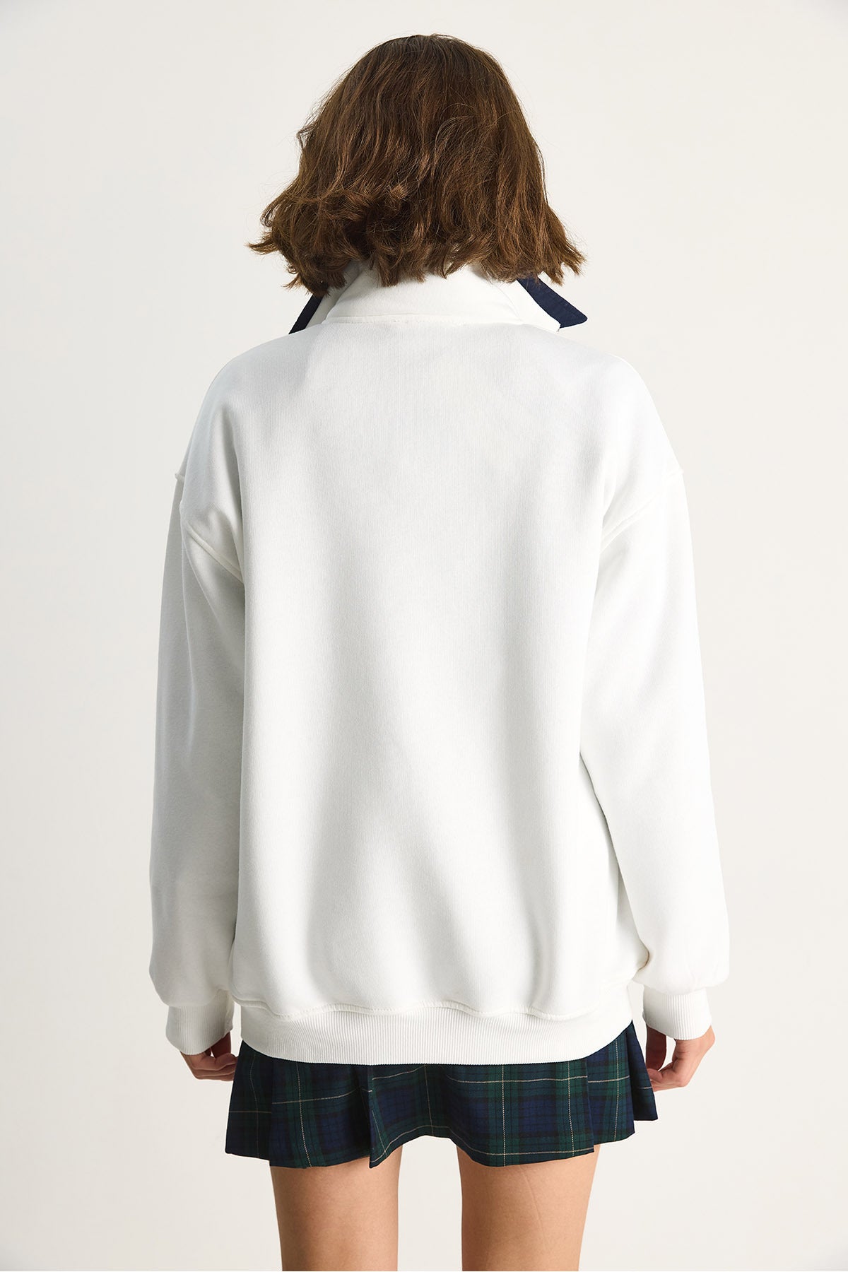 Women's Zippered Stand-Up Collar Embroidered Three Thread Ribbed Oversize Sweatshirt 10006 60284067