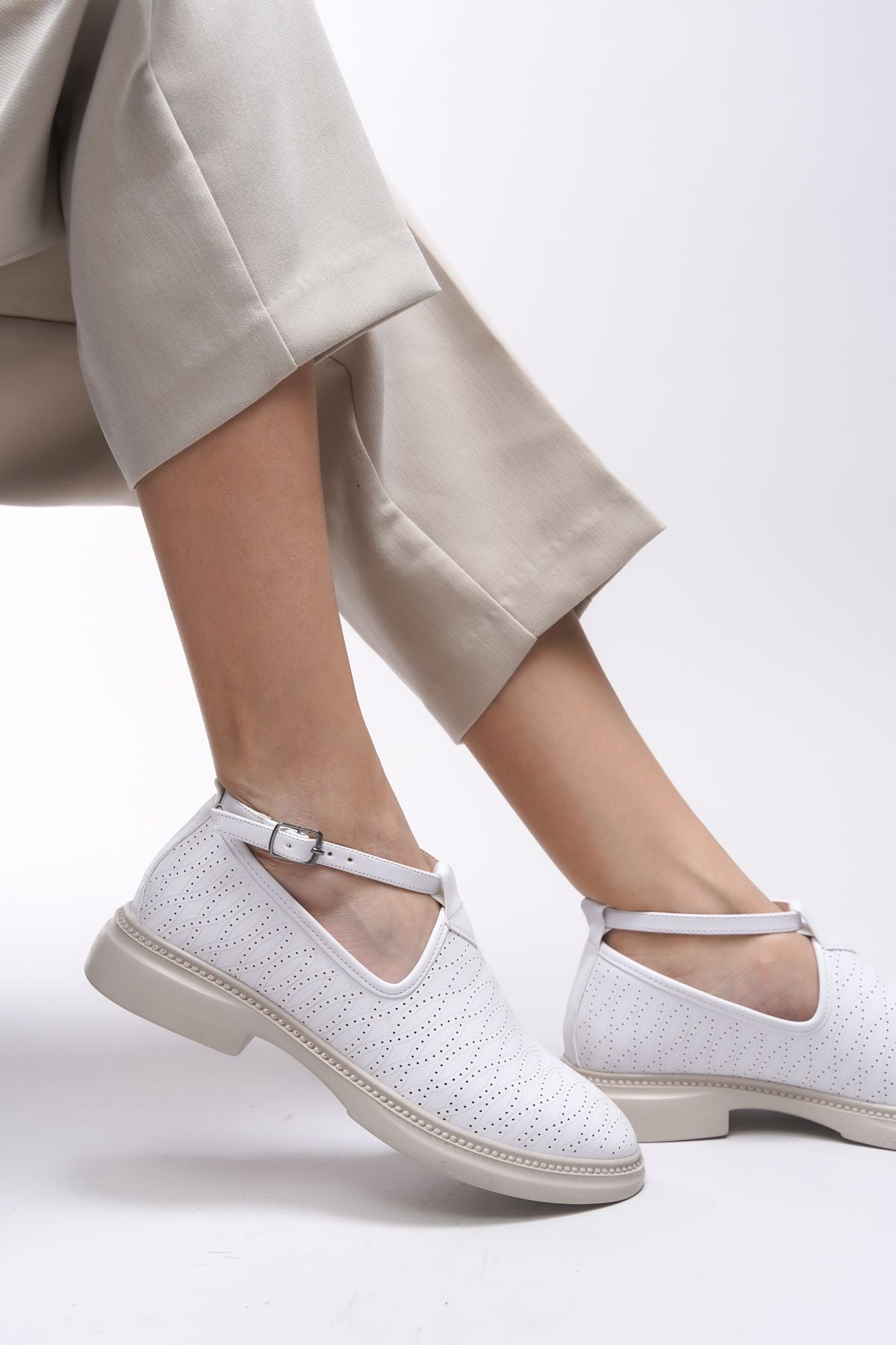 Imaraele Women's Daily Shoes 0012455 White Skin