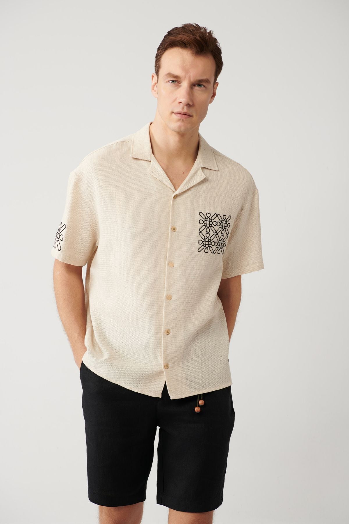 Men's Beige Apace Neck Embroidery Detailed Shirt A41y2231