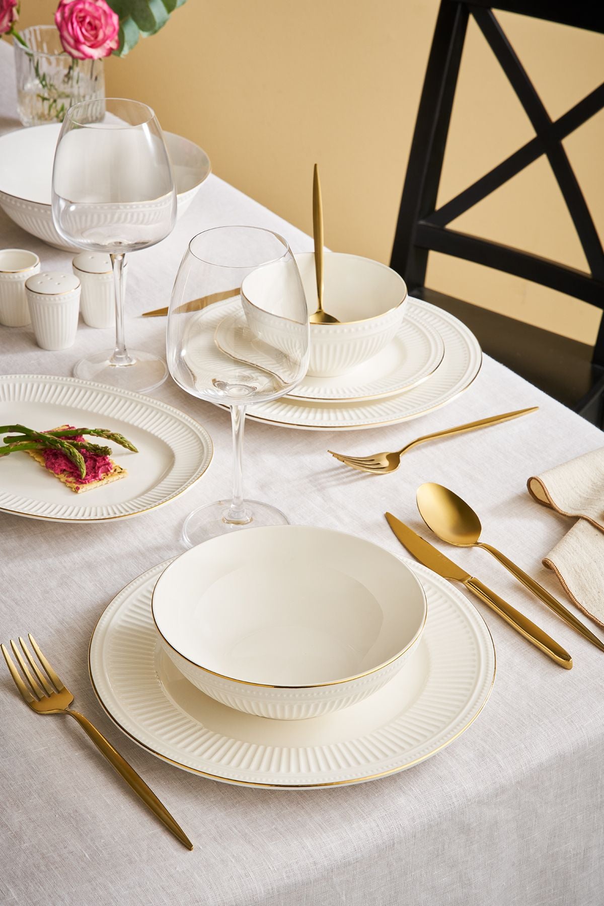 FEDA 29 PIECES 6 PEOPLE DINNER SET GOLD