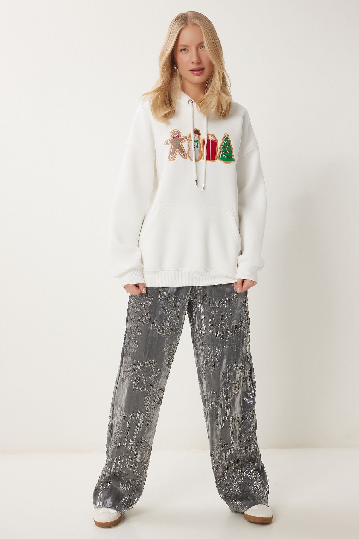 Woman Ecru Christmas Themed Hooded Shadon Sweatshirt TQ00001