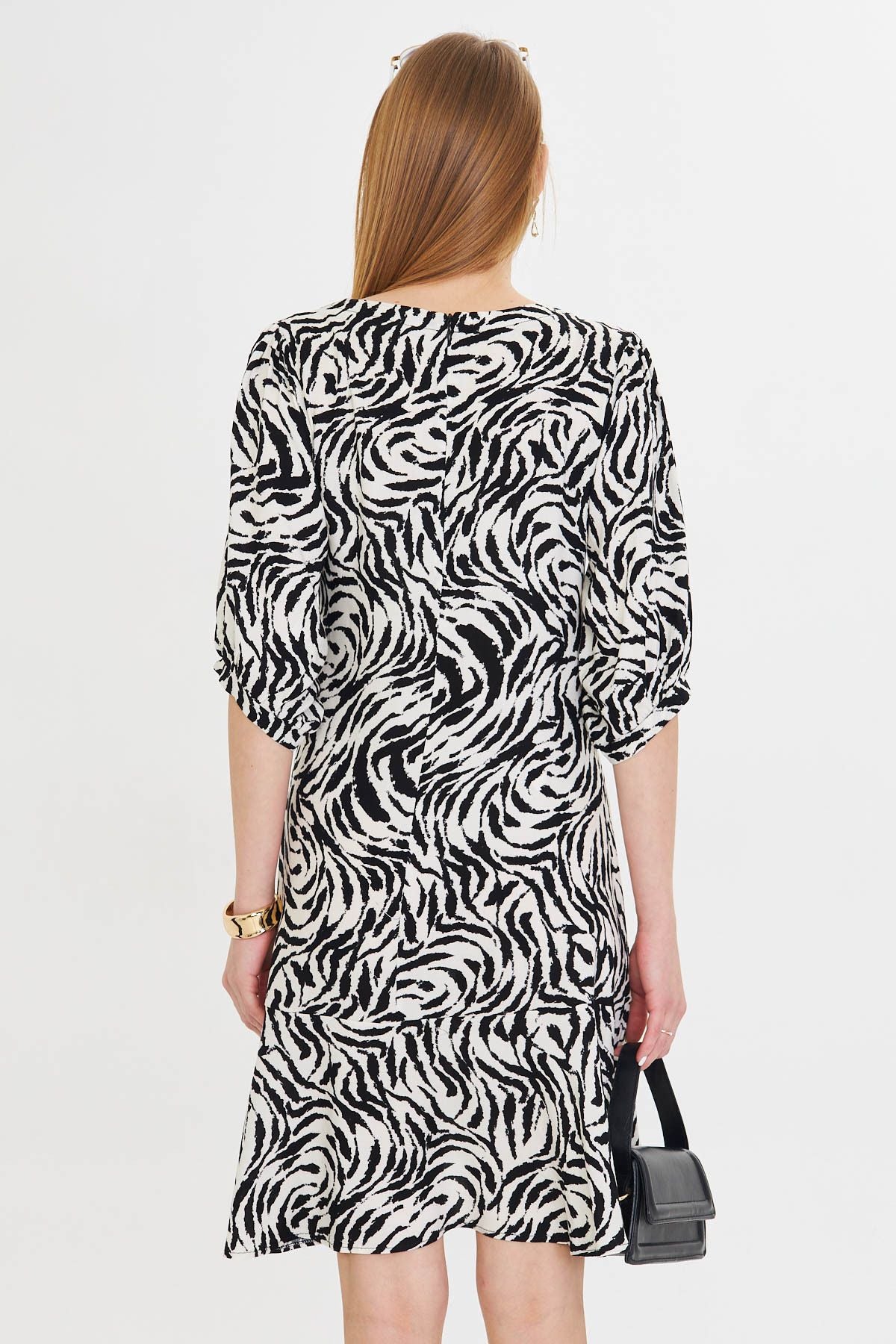 WOMEN WHITE ZERO BROKEN Quarter Sleeve Skirt Volan Dress ARM-25Y001007