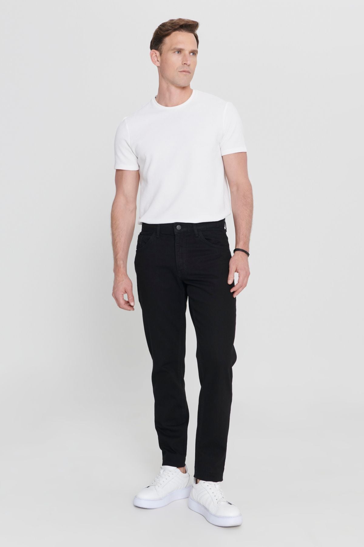 Men's black comfort fit comfortable cut 100 %cotton denim jean jeans