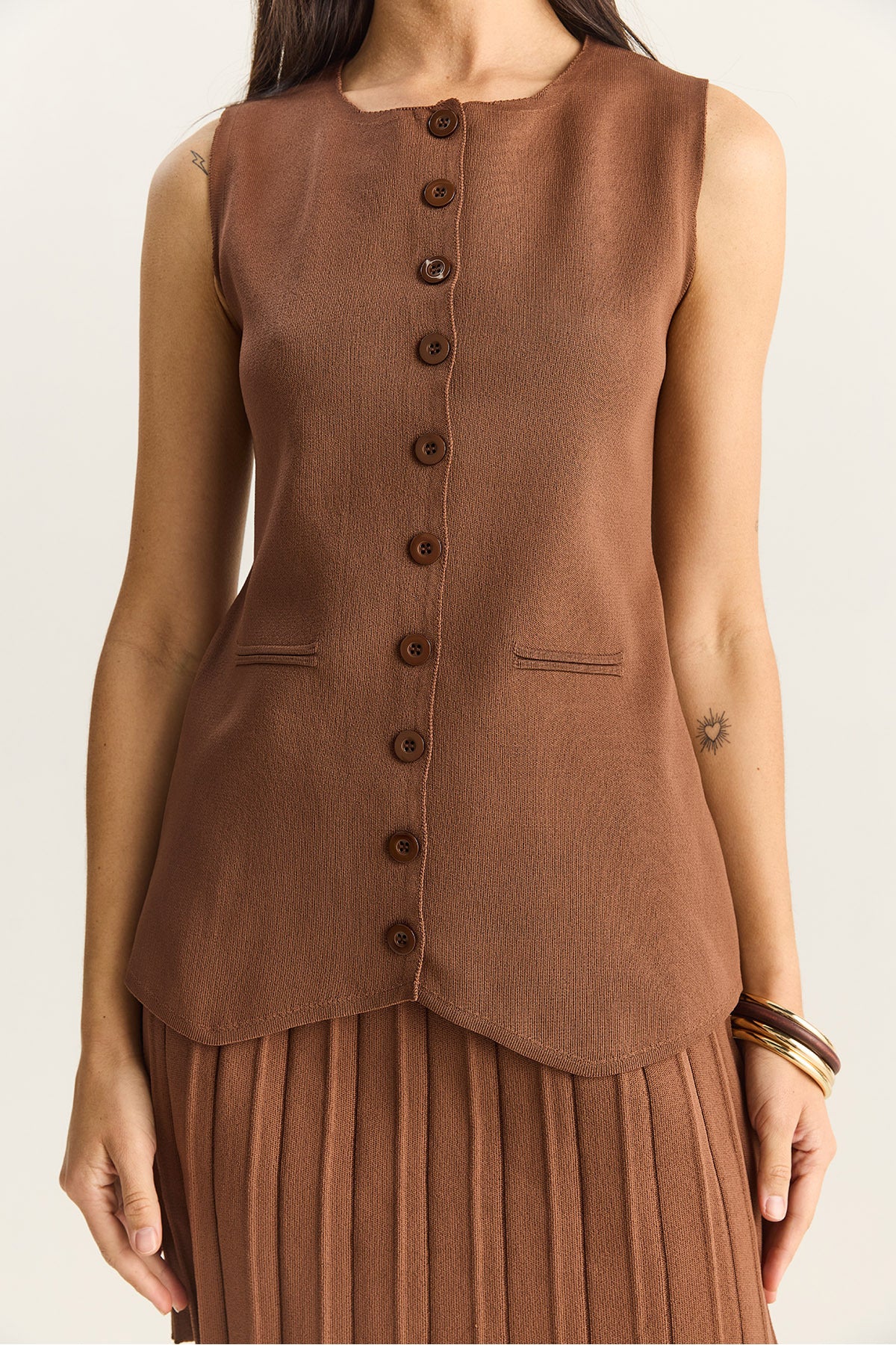 Women's Crew Neck Buttoned Knitwear Vest Pleated Mini Skirt Bottom-Top Suit 280017-18 60283872