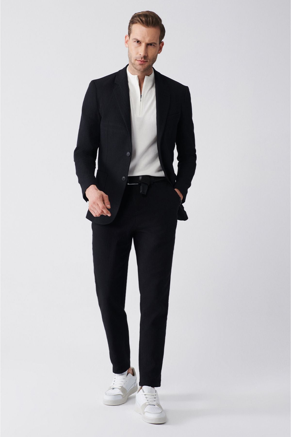 Men's Black Waist Waist Lacked Trousers A31y3209