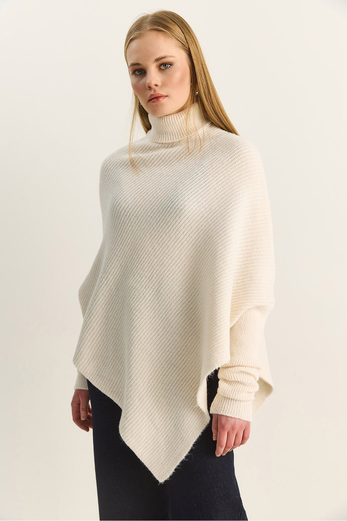 Women's Turtleneck Asymmetrical Cut Knitwear Sweater TK251190 60283911