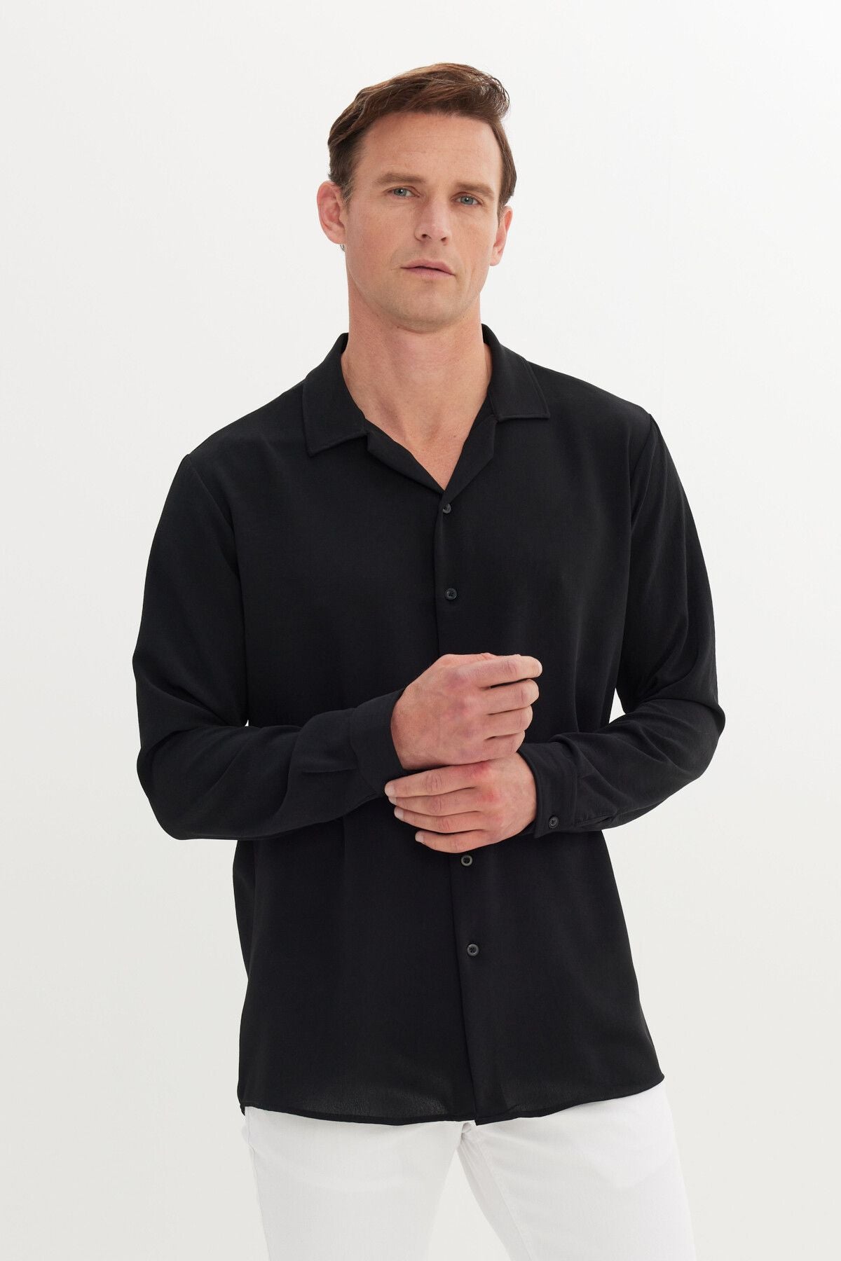 Men's black comfort fit comfortable cut hawai collar jacquard shirt