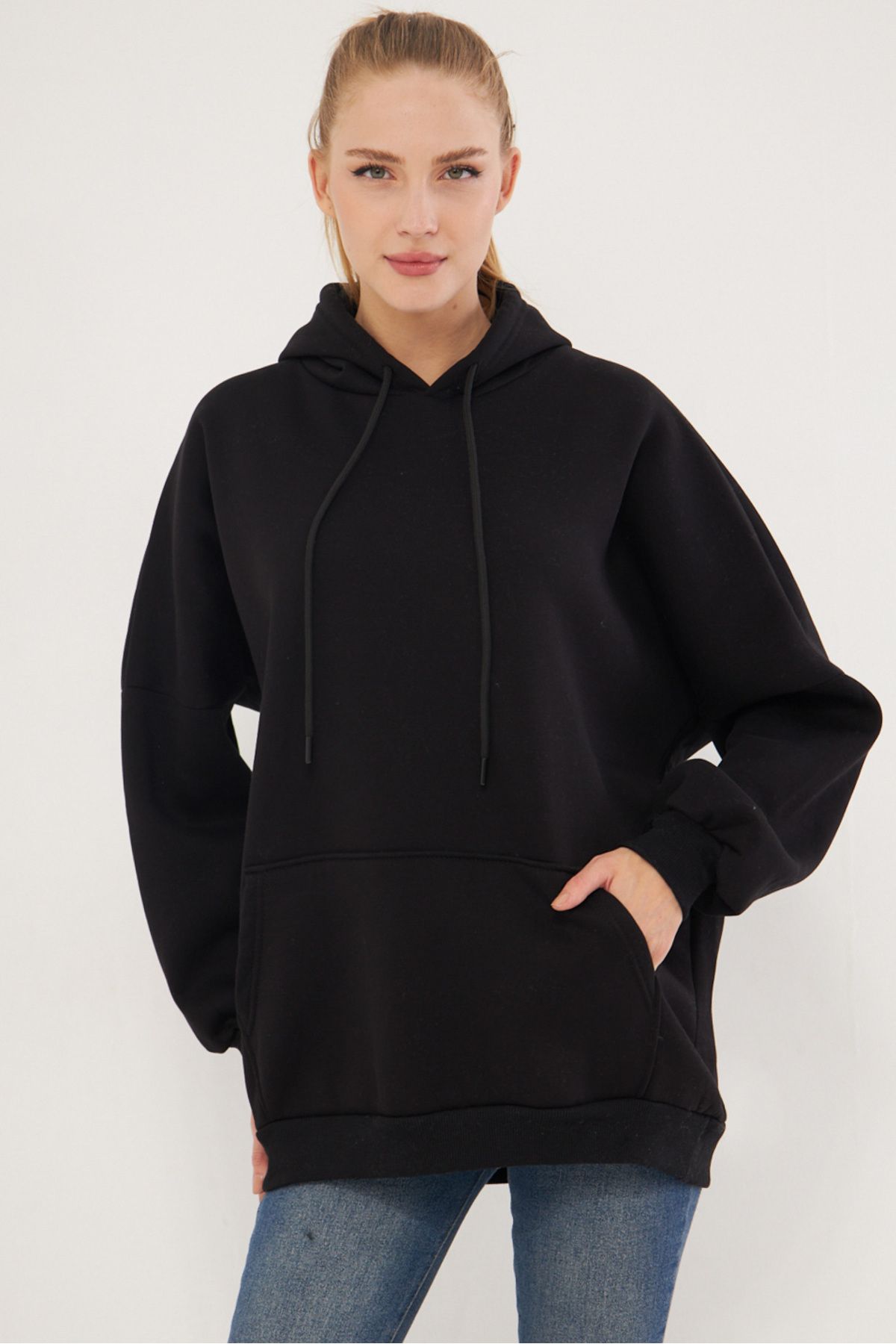 Female Black Hoped Coeled with Shrinkle Pocket Sweatshirt ARM-25K001045