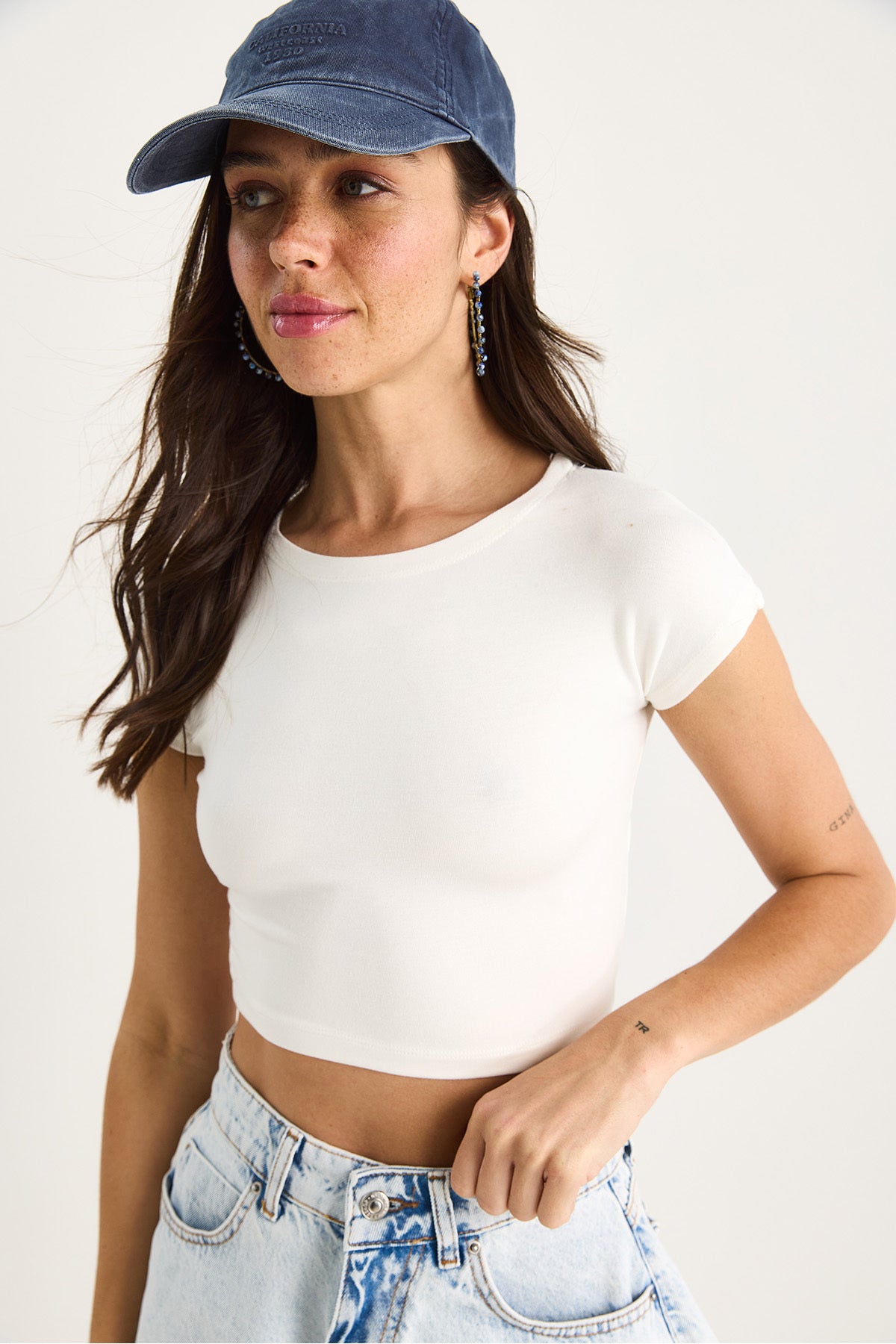 Women's 100% Cotton Crop T-Shirt 60602062