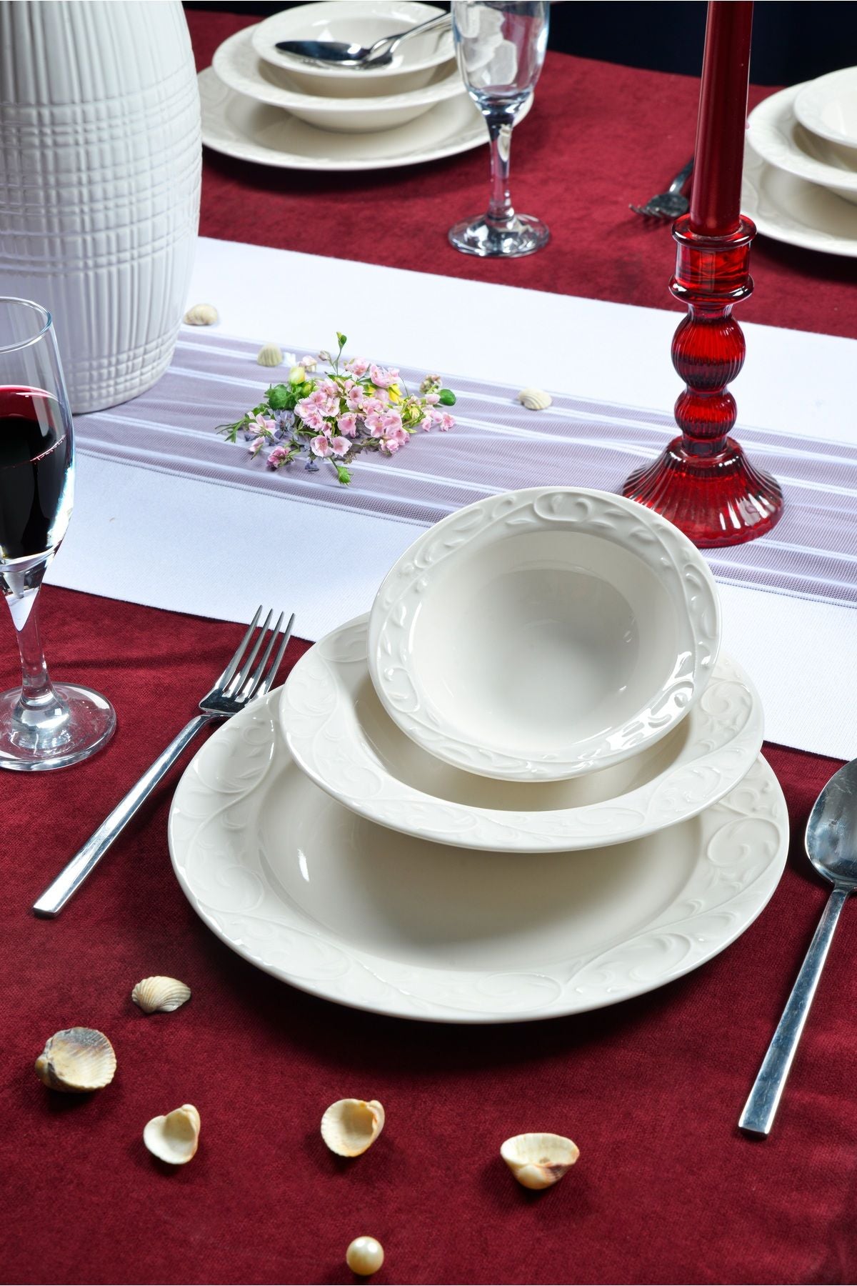 Spring 18 Piece Porcelain Dinner Set for 6 people