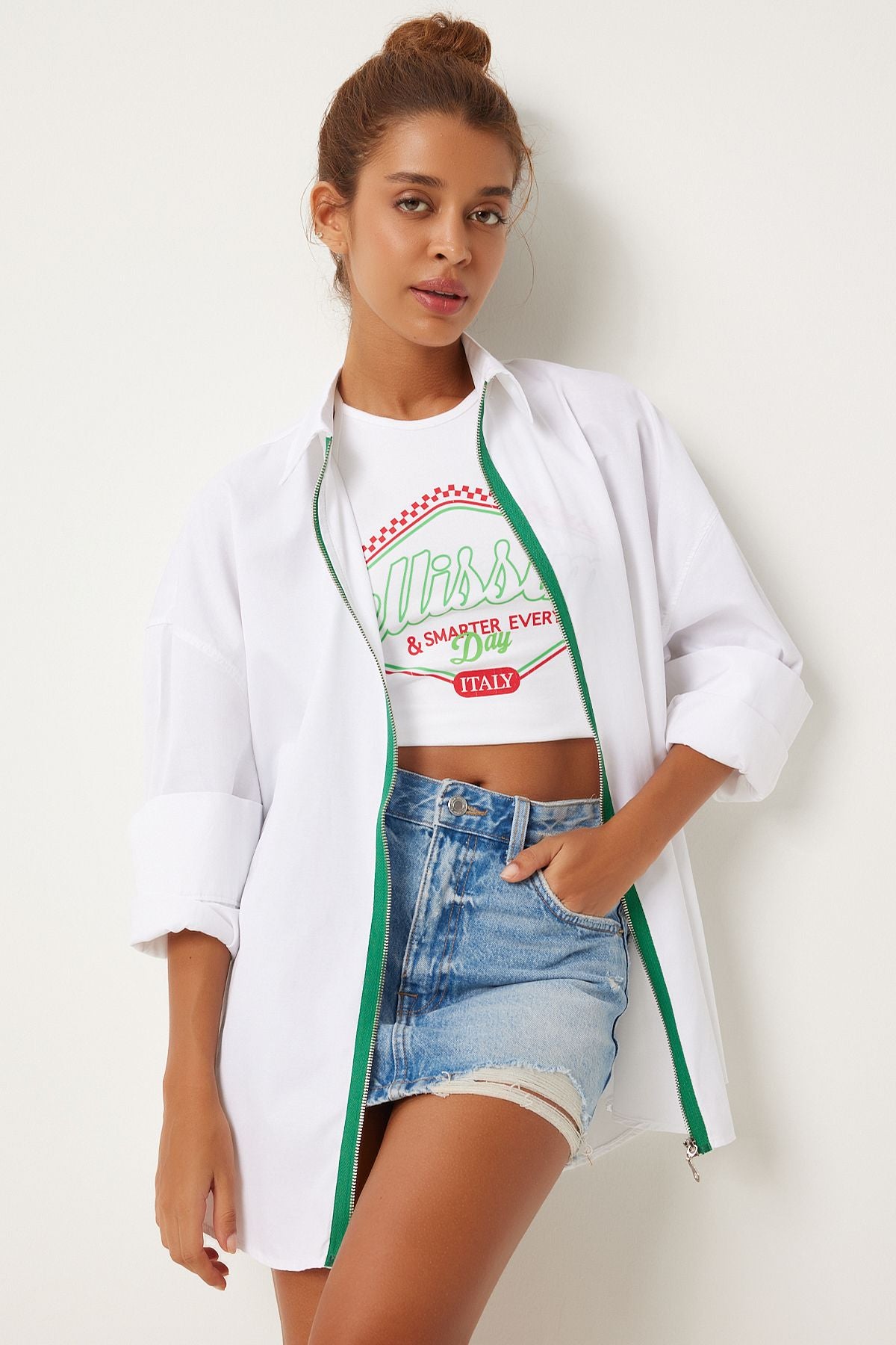 Woman White Green Contrast Ribbon Zippered Oversize Shirt FN03263