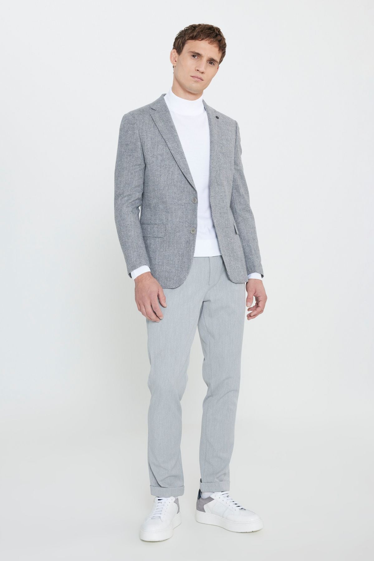 Men's gray-white slim fit narrow cut Mono collar linen mixed woolen suits