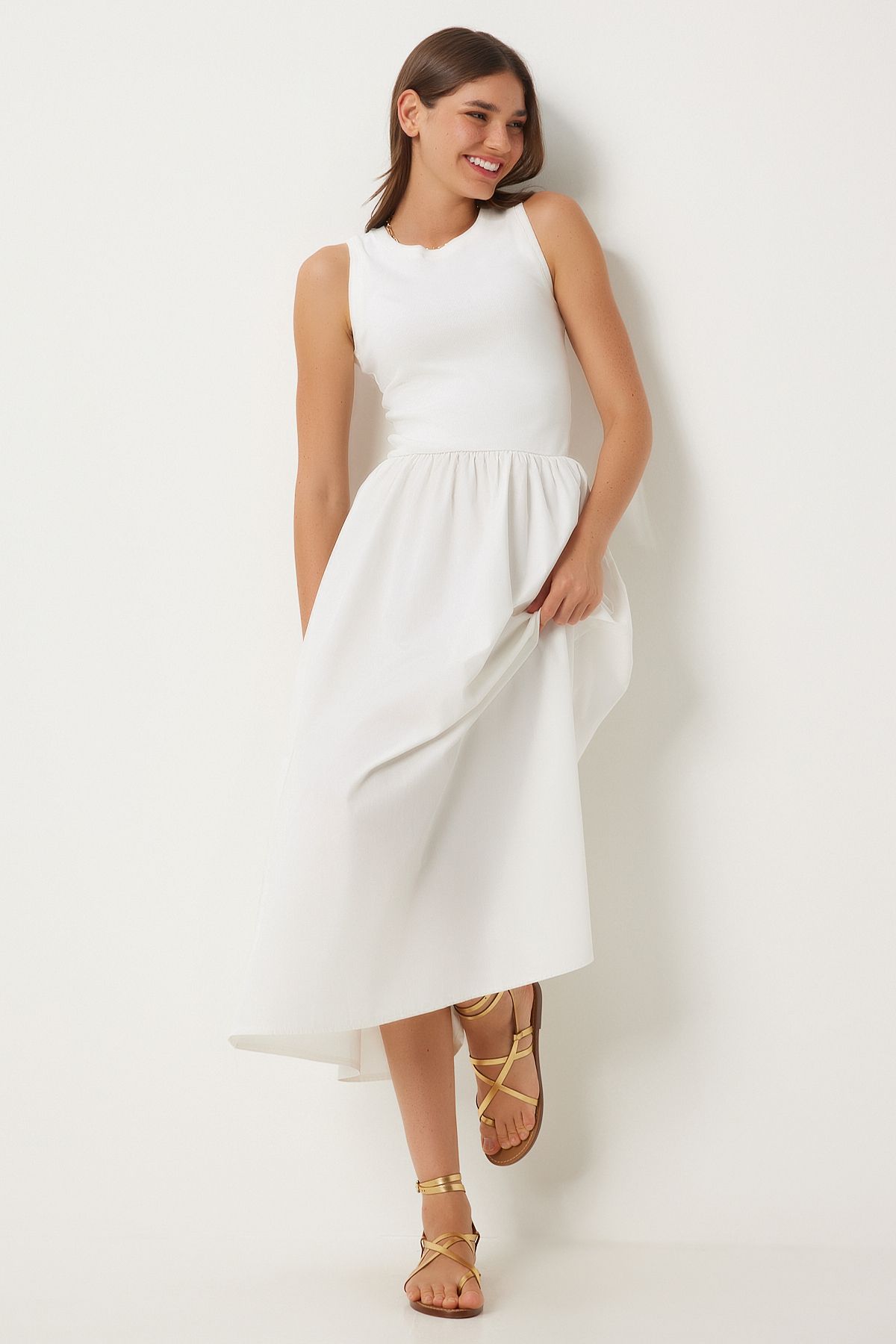 Woman White Sleeveless Weave Dress FN03257