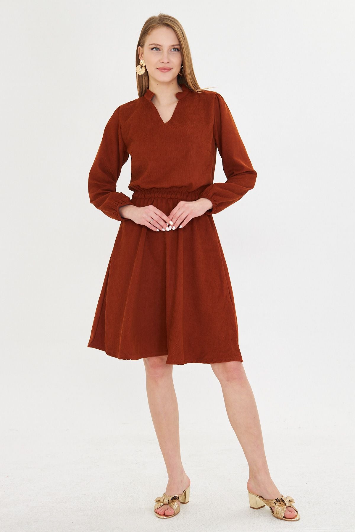Female Taba Velvet V-Yaka Waist Thin Fine Wick With Rubber Clash Dress ARM-25K001049