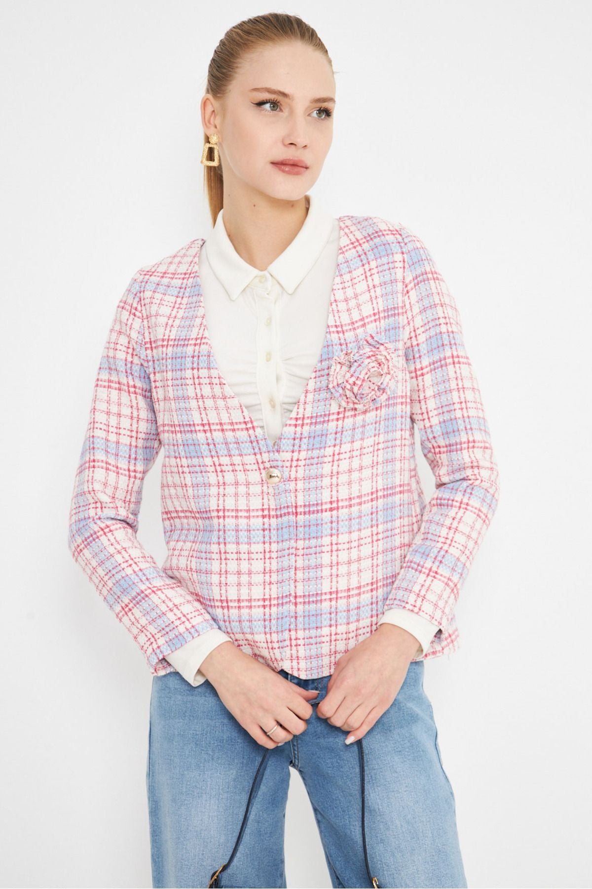 Women's Fuchsia V-Neck collar brooch detailed plaid jacket ARM-25K001033