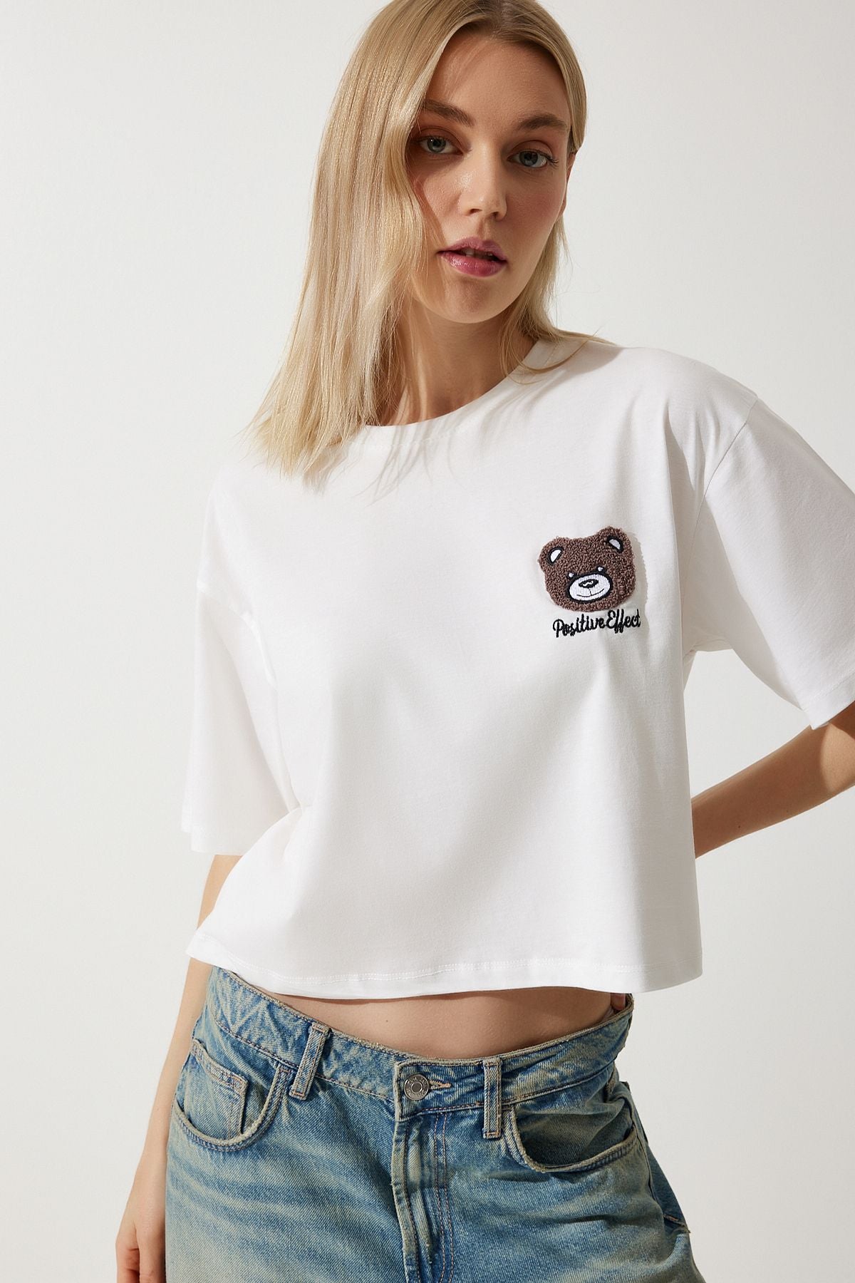 Female ecru teddy bear arms Crop knitting T-shirt HF00456