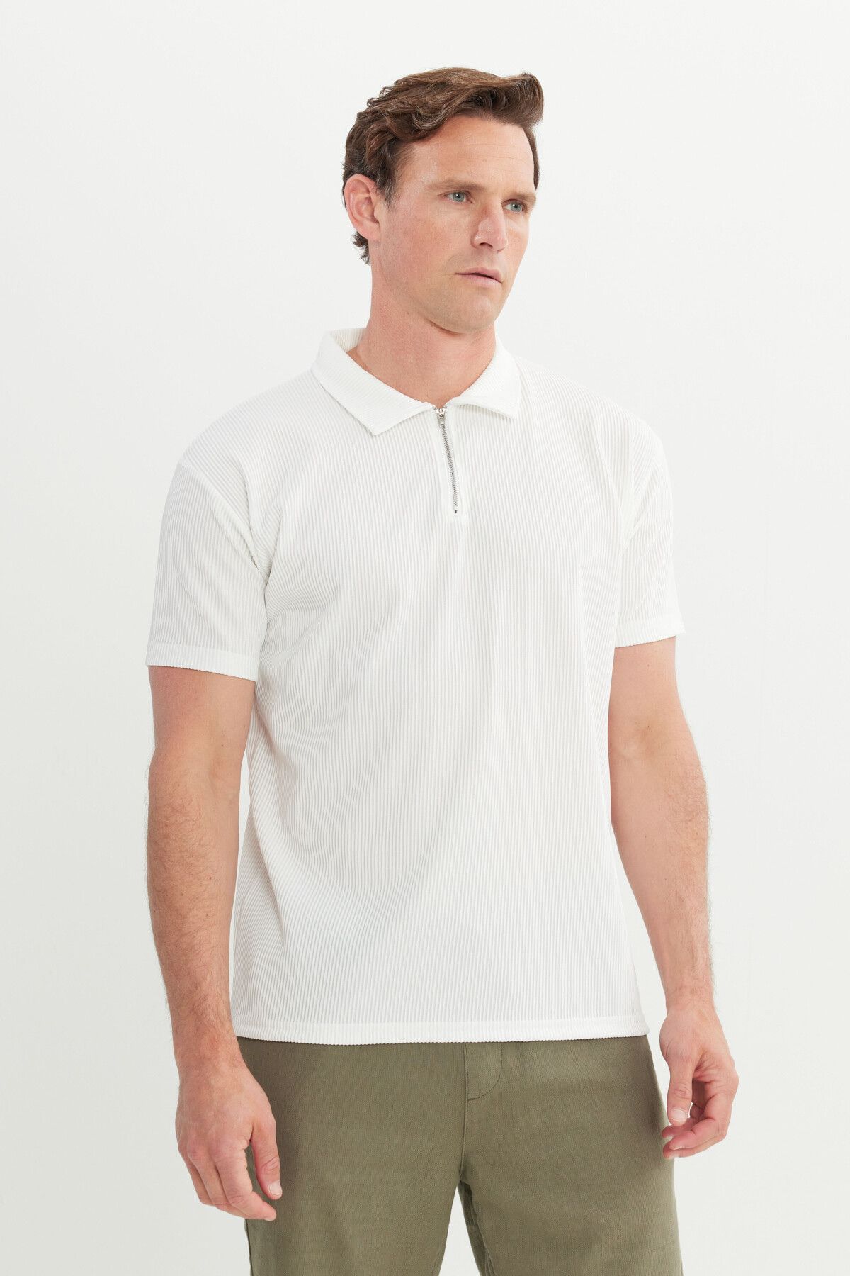 Men's ecru relax fit comfortable cut Polo Yaka Flexible T -shirt
