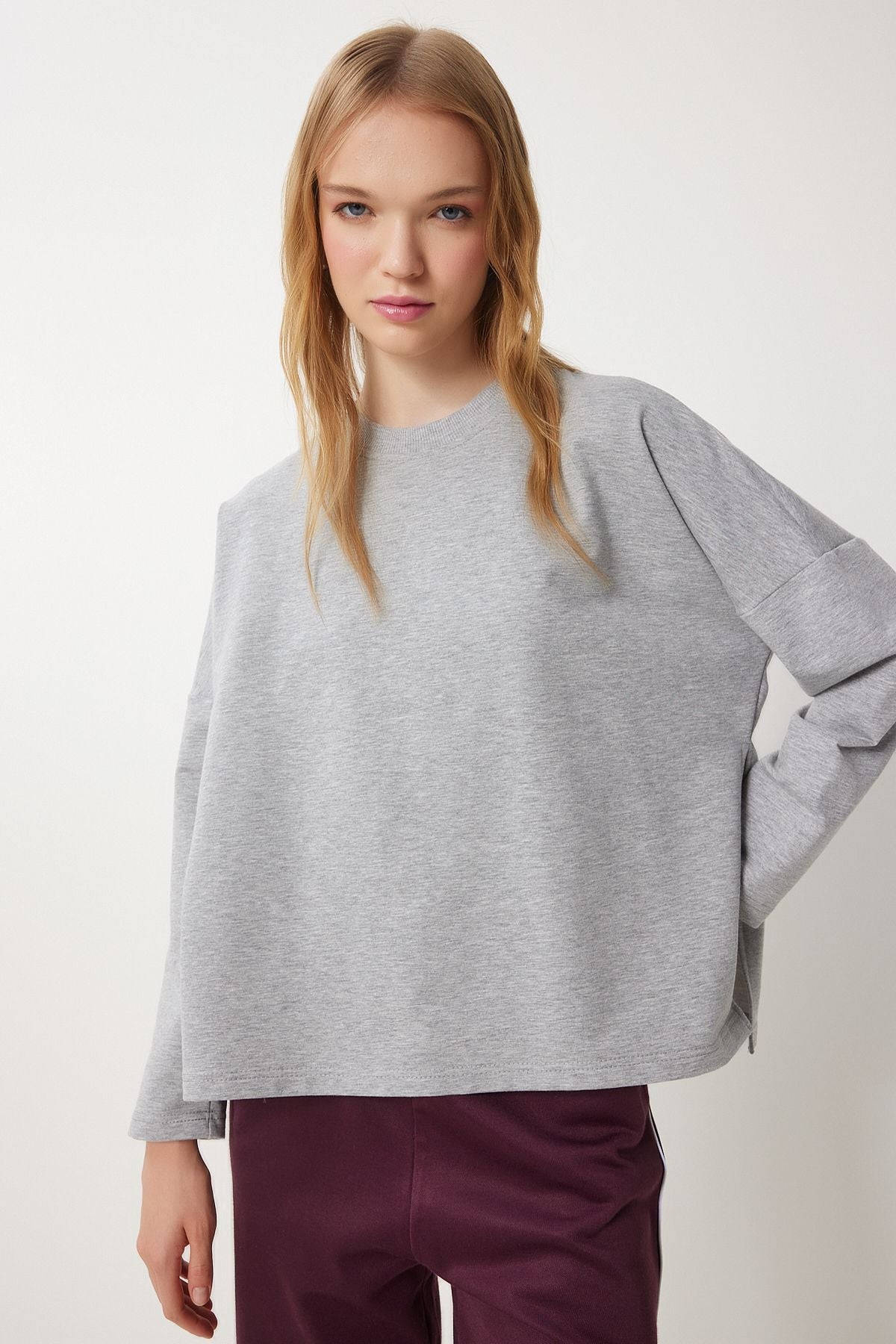 Women's gray melanj on the other
