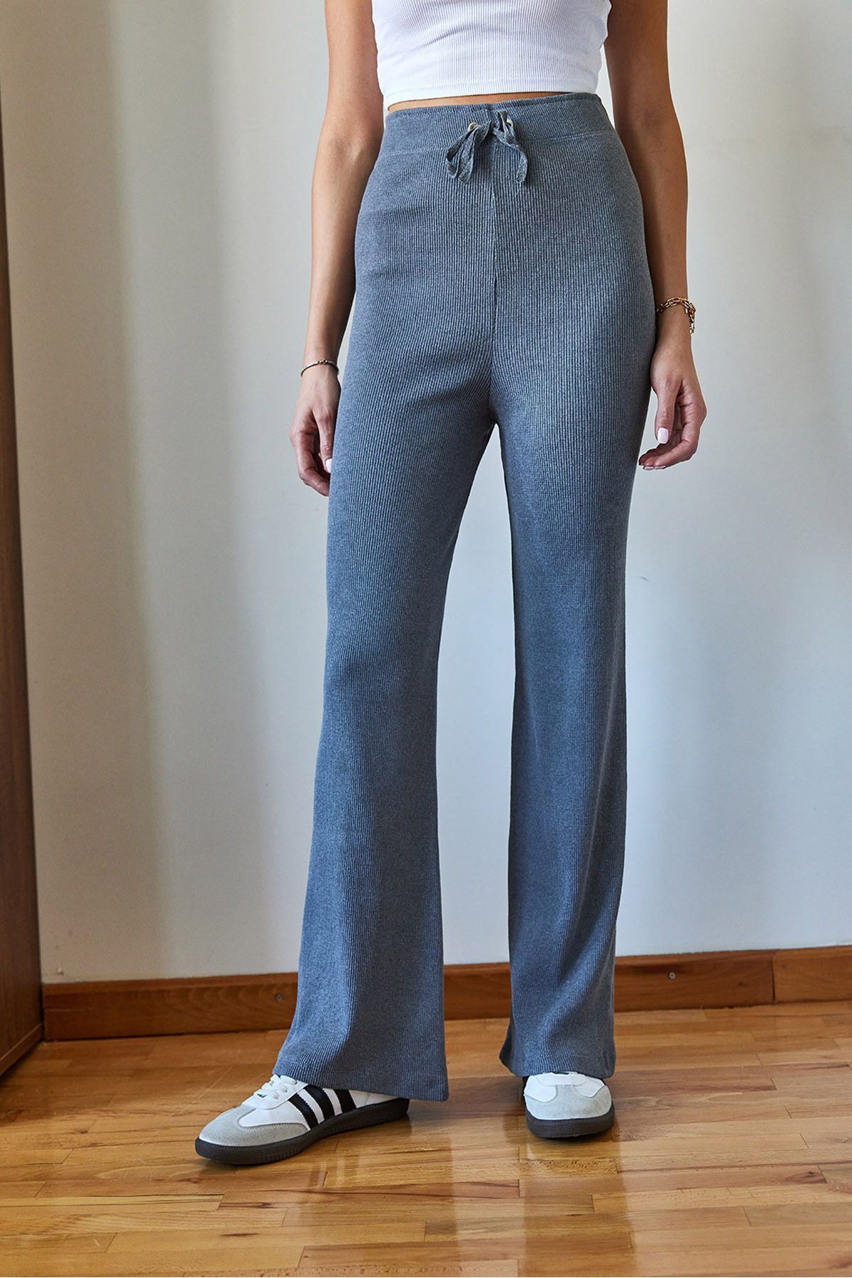 Woman Plenty of Paça Waist Tied Pants 60251888