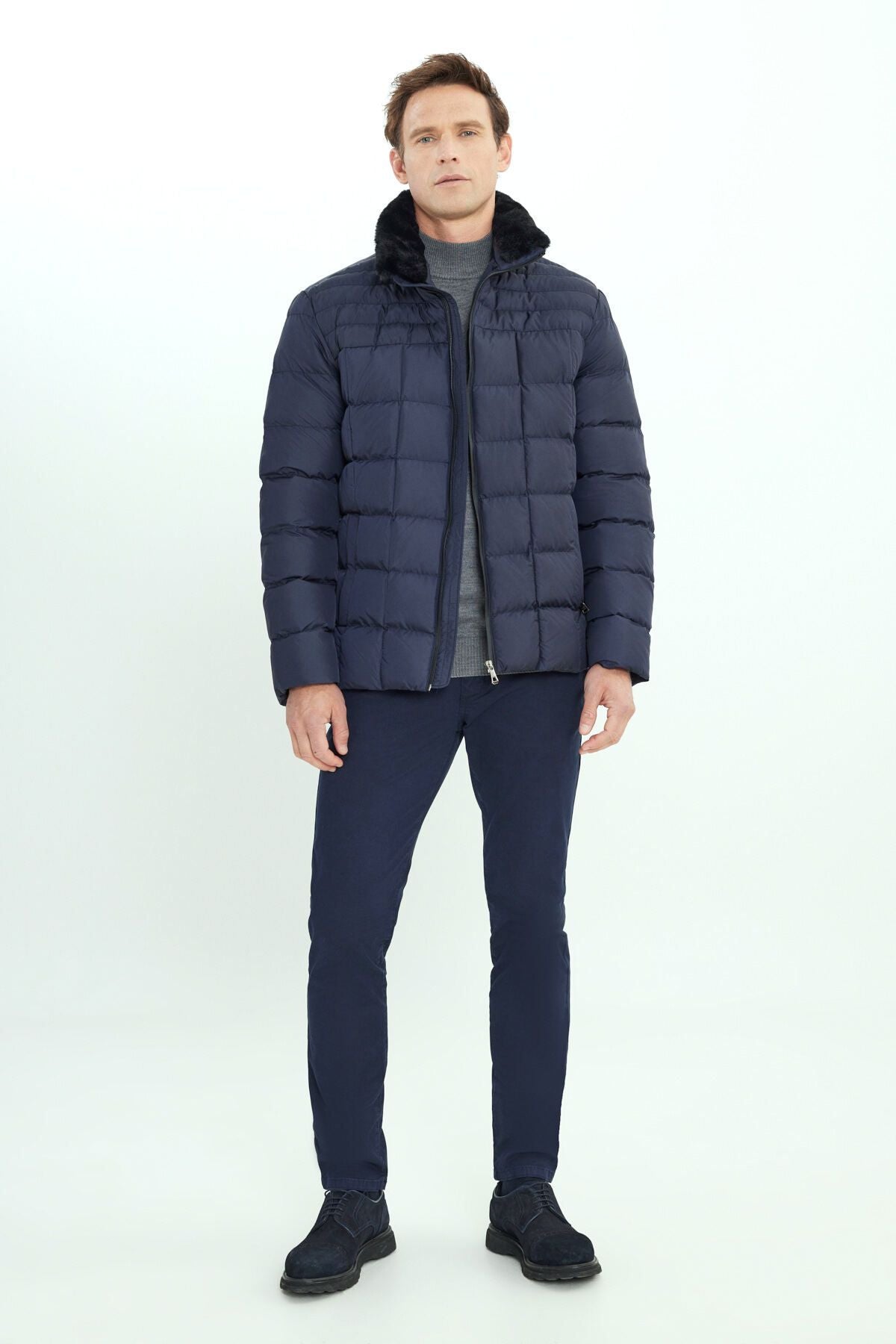 Men's navy blue hot fibers filling standard fit normal cut upright collar side pocket swelling coat