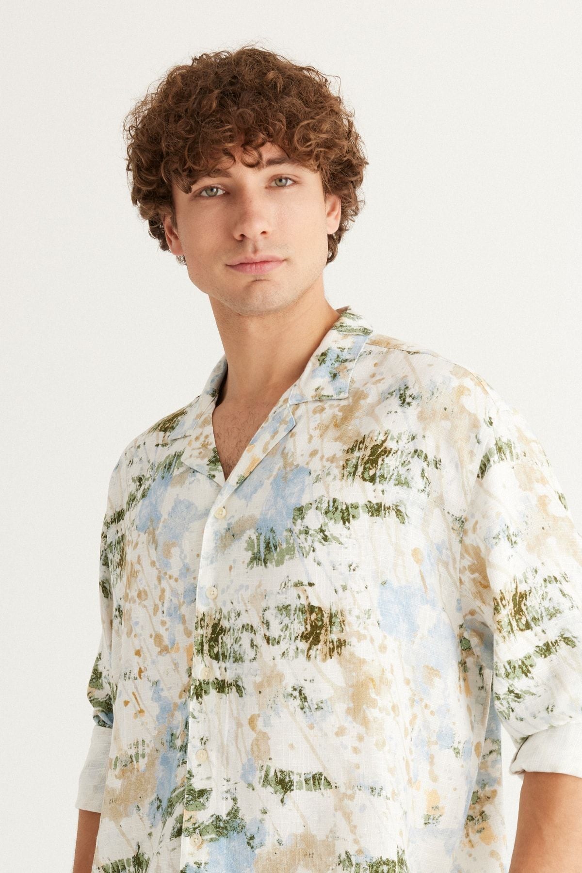 Men's Ecru-Blue Linen Oversize plenty of cut Cuba collar printed shirt