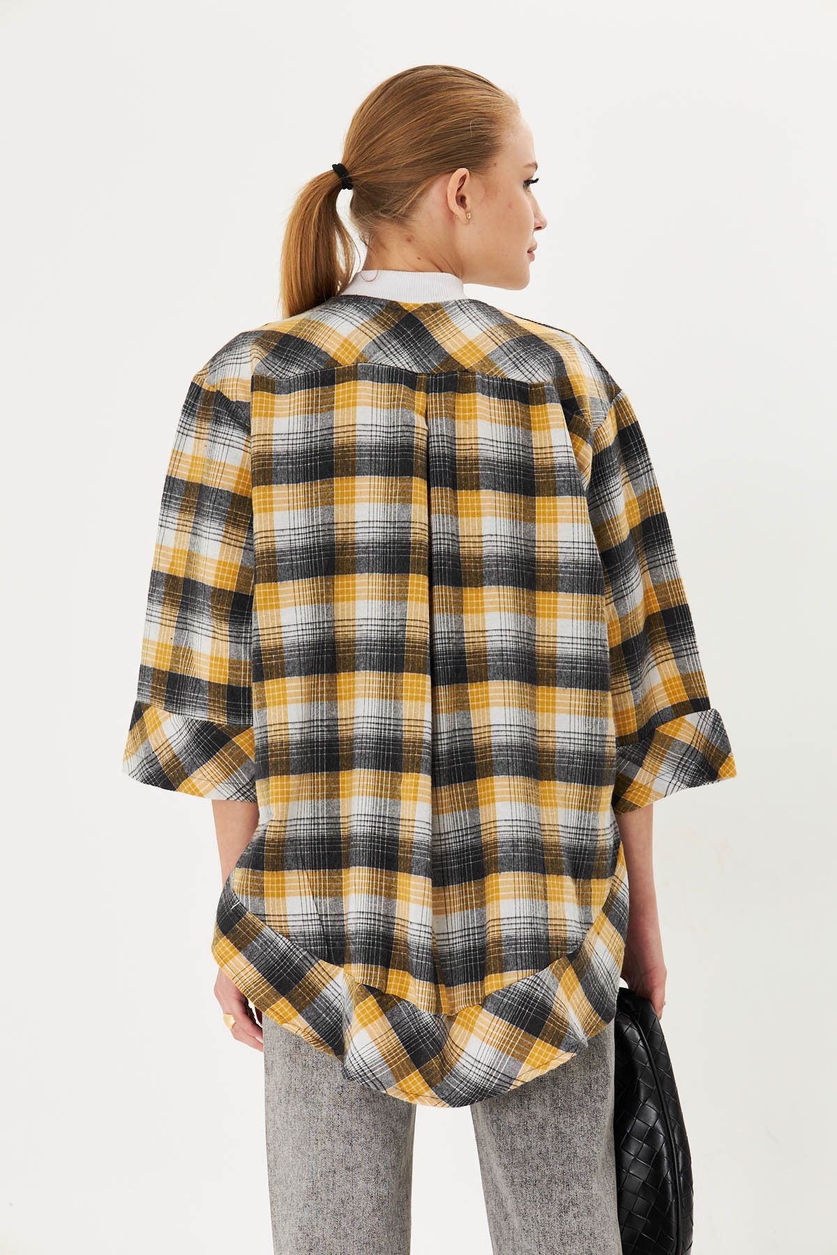 Woman yellow front connecting plaid kimono shirt ARM-25K001017