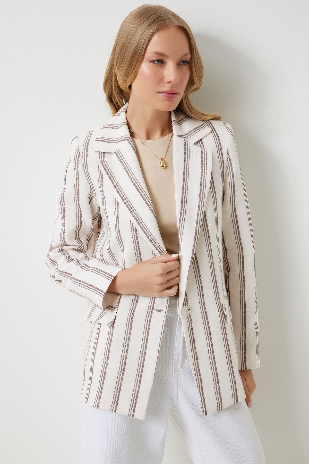 Female brown bone striped watt -linen mixed blazer jacket GP00006