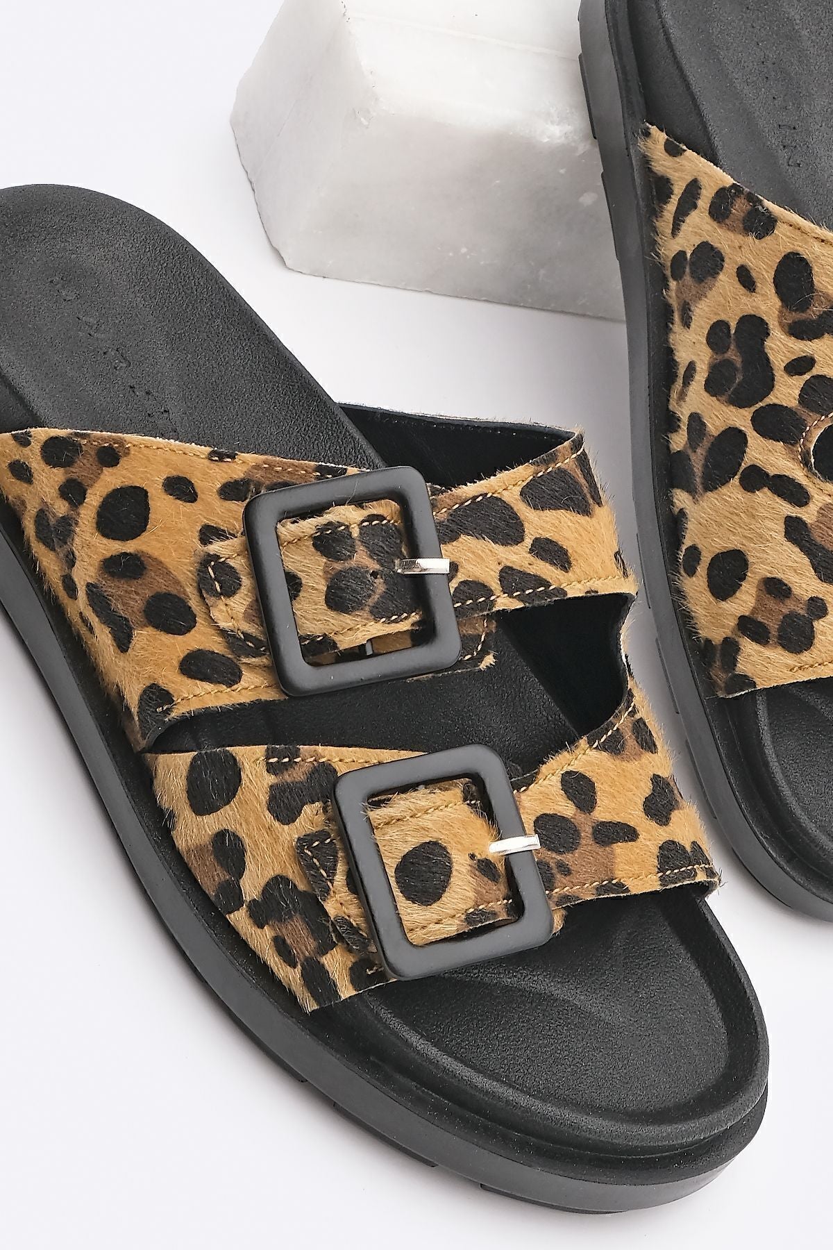 WOMEN DOUBLE BLUK LEOPAR PATTERN DAILY Slipper Bervas Leopard