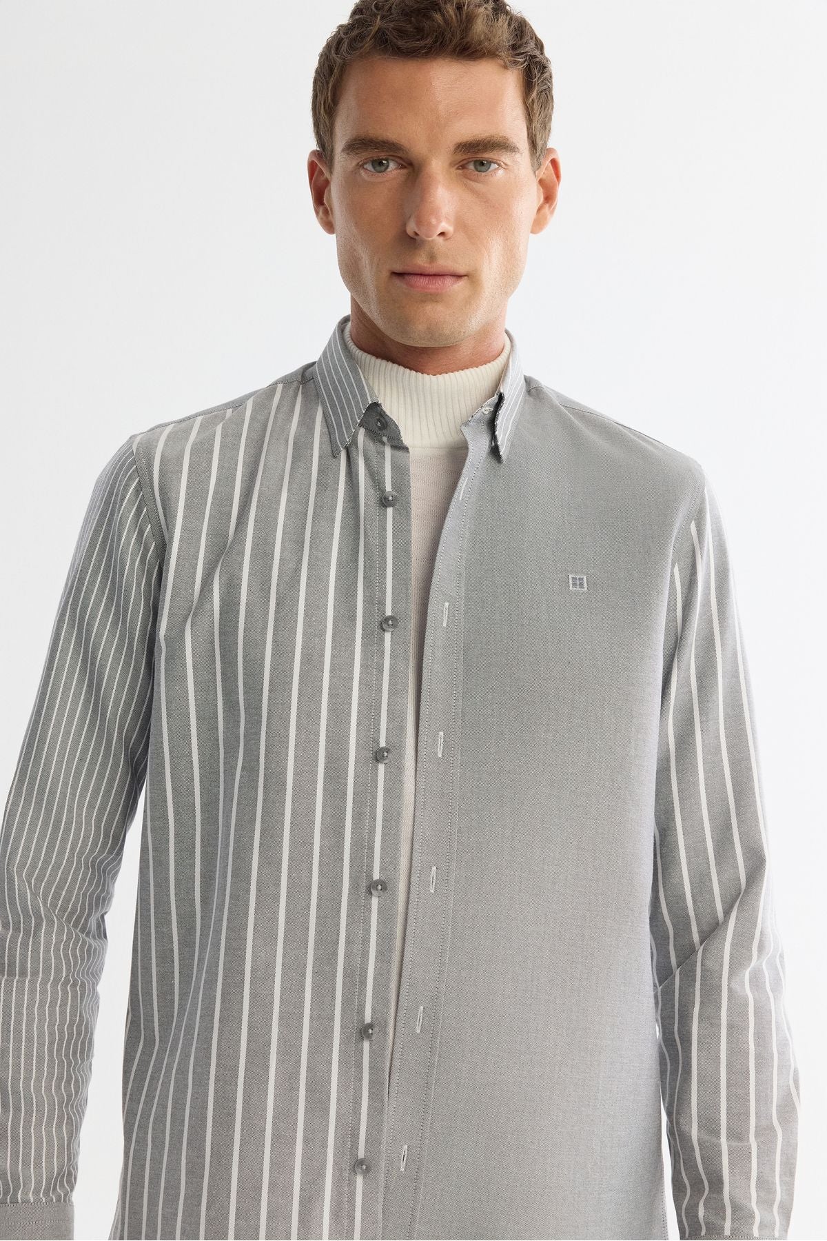 Men's anthracite buttoned collar 100 %cotton striped shirt A42Y2044