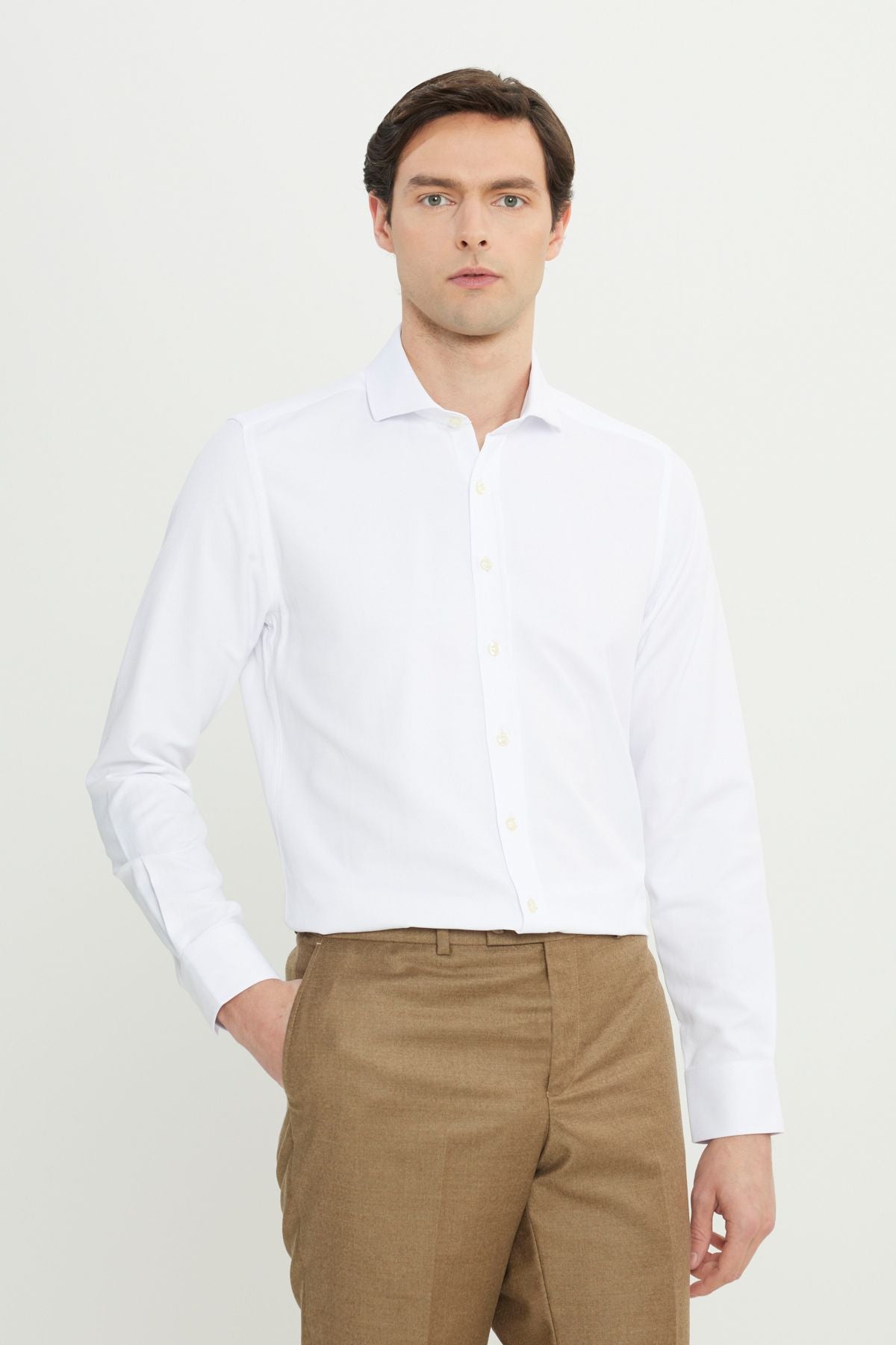 Men's white easy ironable slim fit narrow cutting Italian collar Amesty shirt