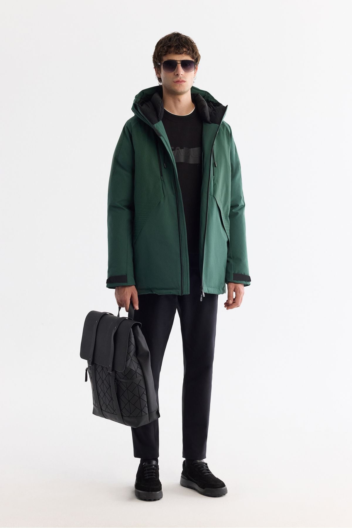Men's green hooded water -driven windproof goose feather coat a42y6044