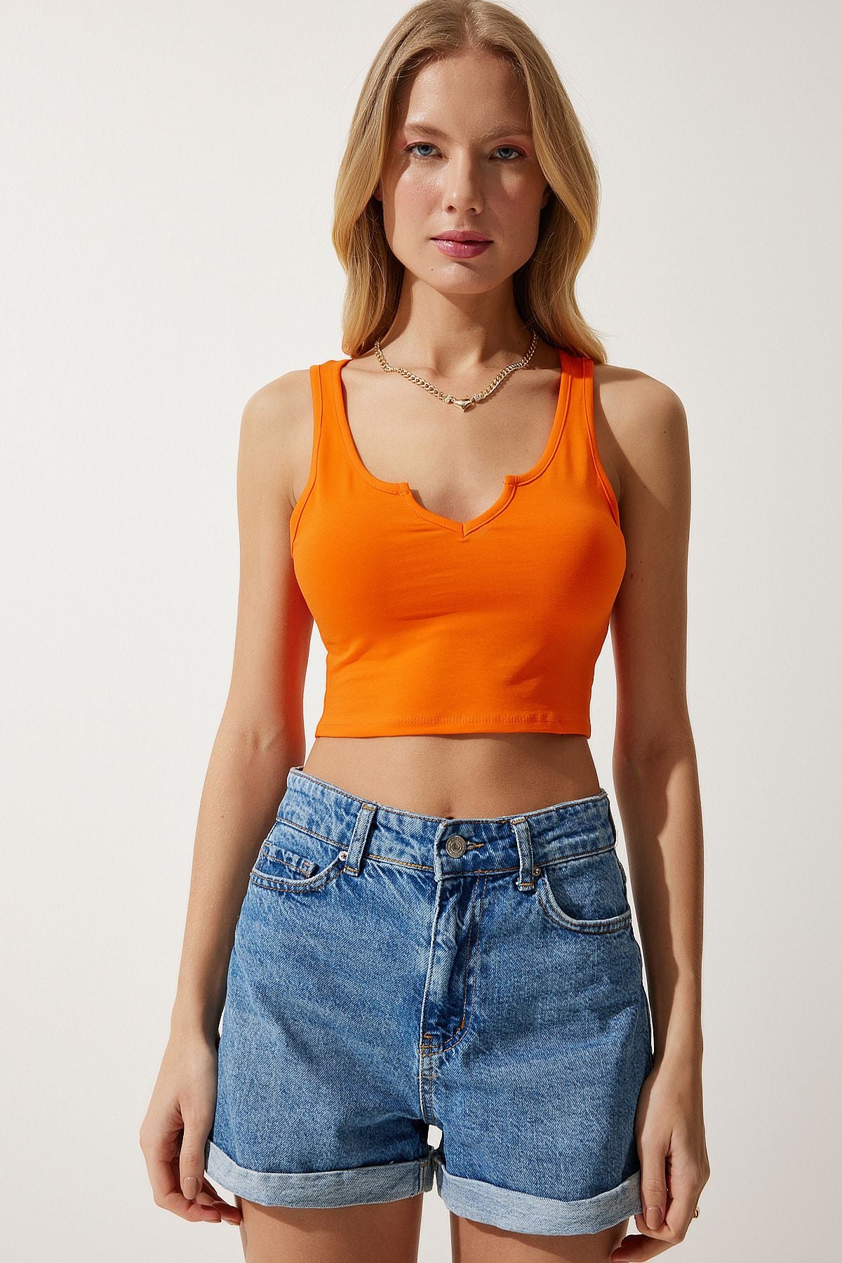 Woman Oranj Hanger Crop Knitting blouse OW00030
