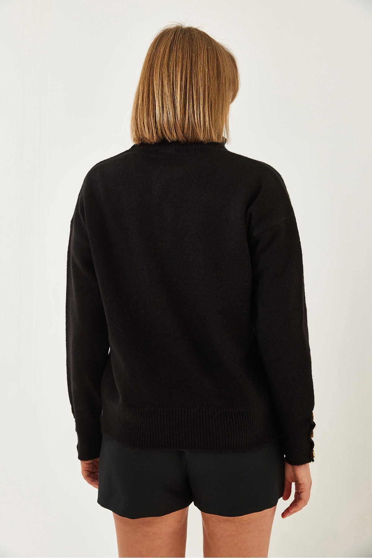 WOMEN'S BLACK EXTERIOR KNITTY Sweater 20247587
