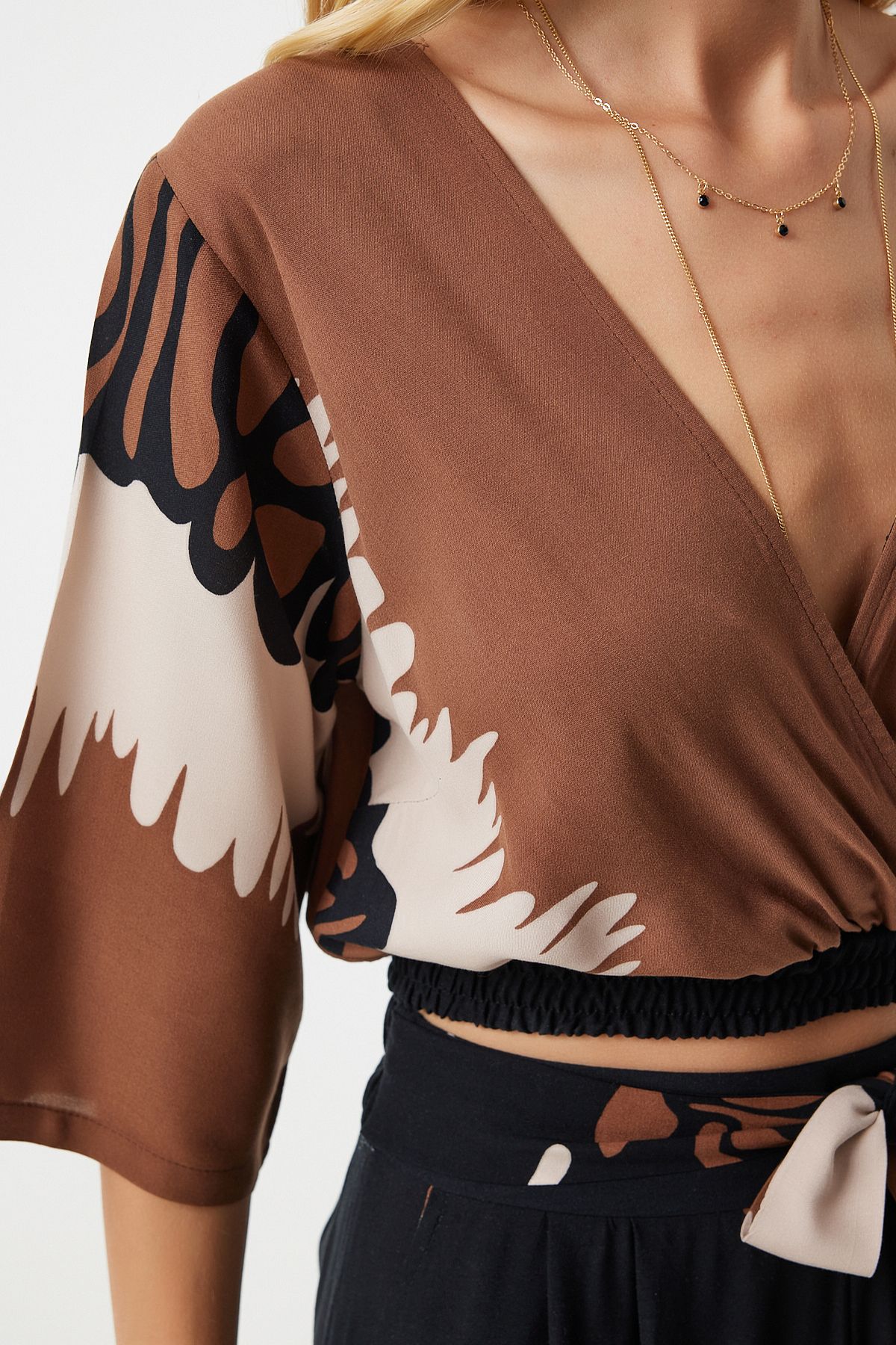 Female black brown patterned relaxed viscose set CR00438