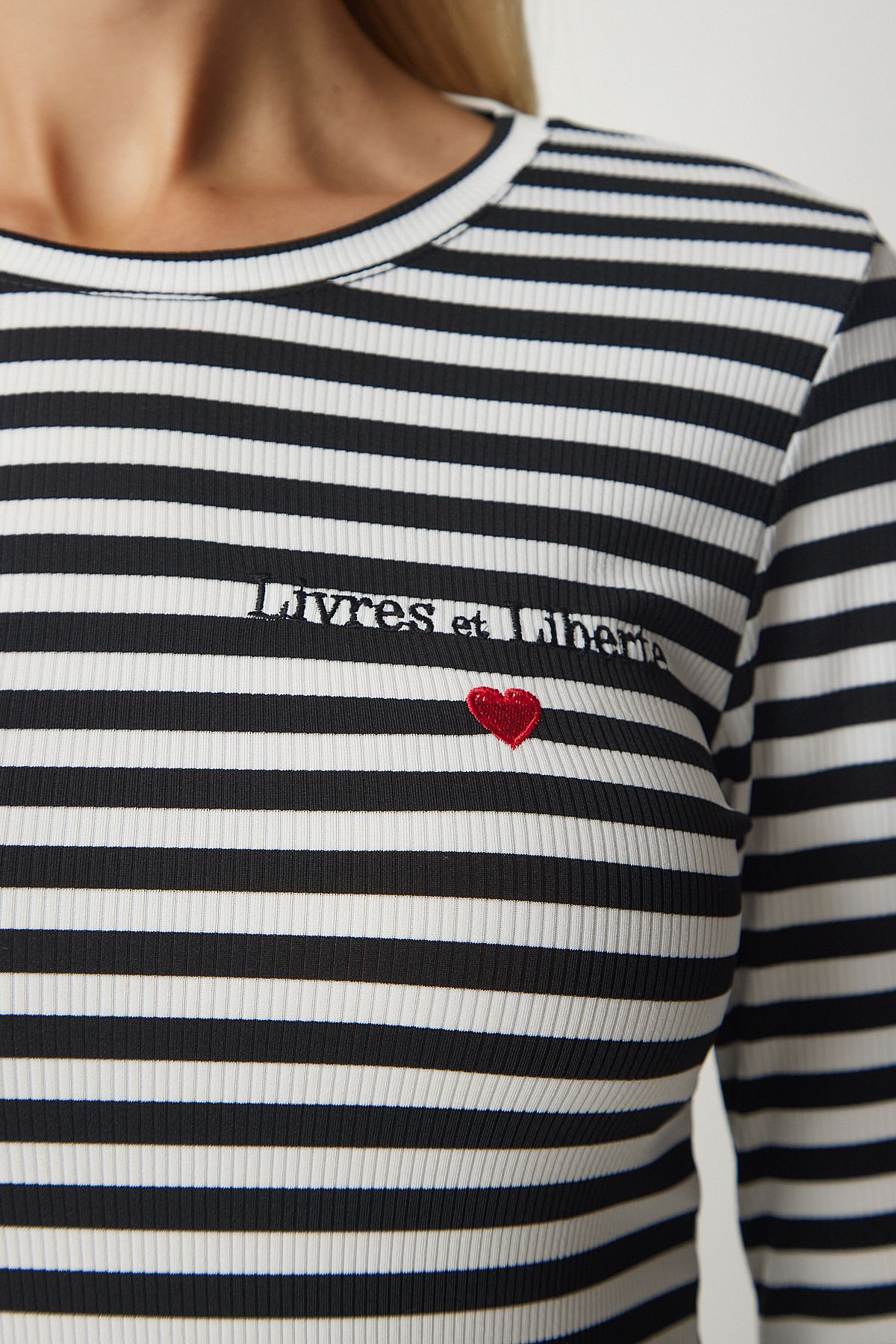 Female Black and White Embroidered Striped Wick Crop Blouse MC00234