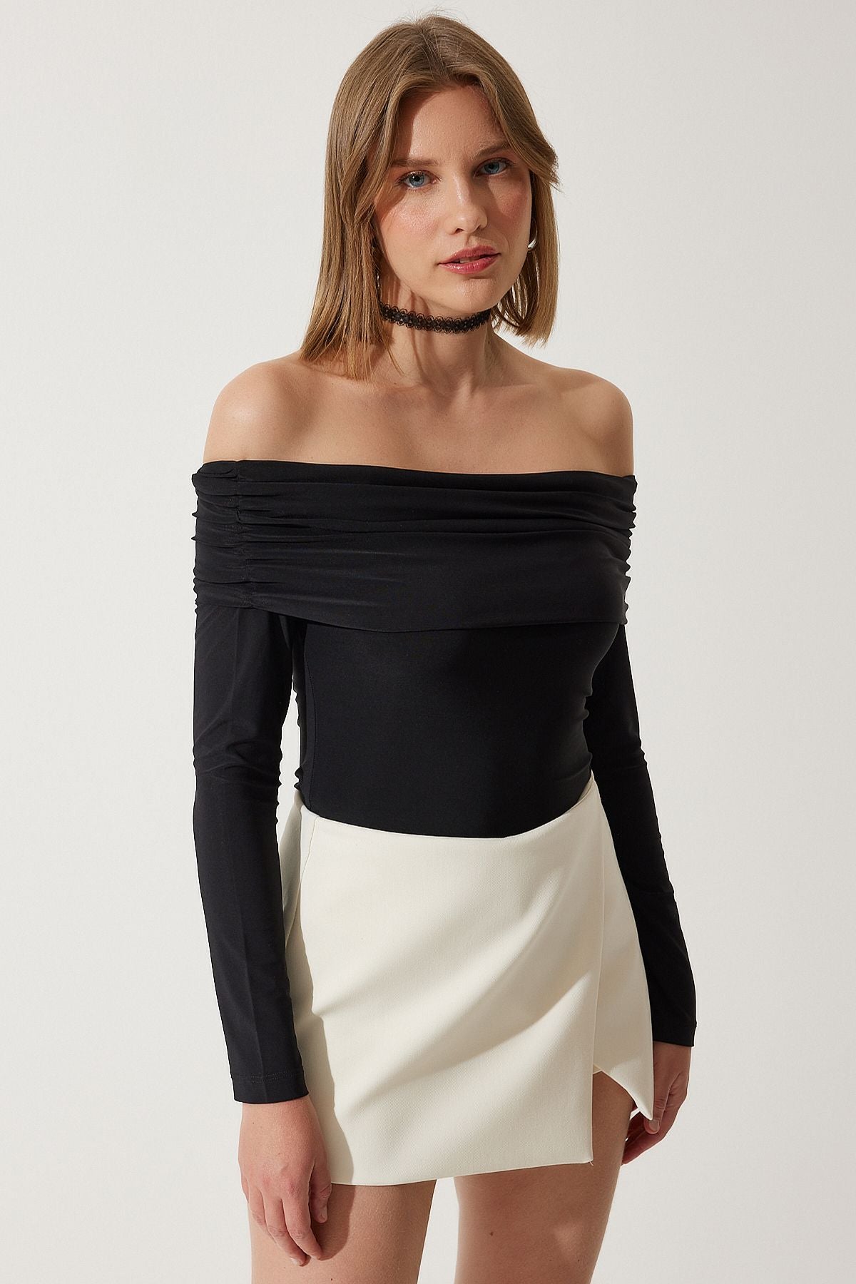 Female black shoulders open shirring detailed blouse FF00161